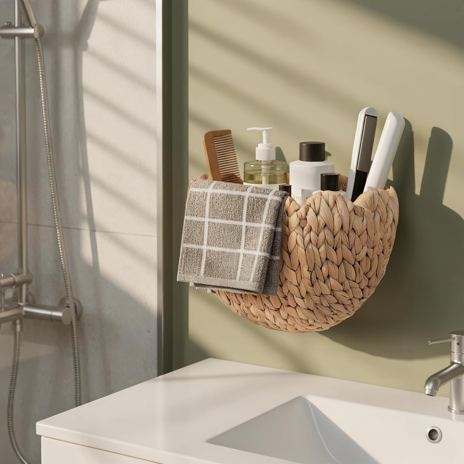 Wicker Wall Basket / Natural / Oval