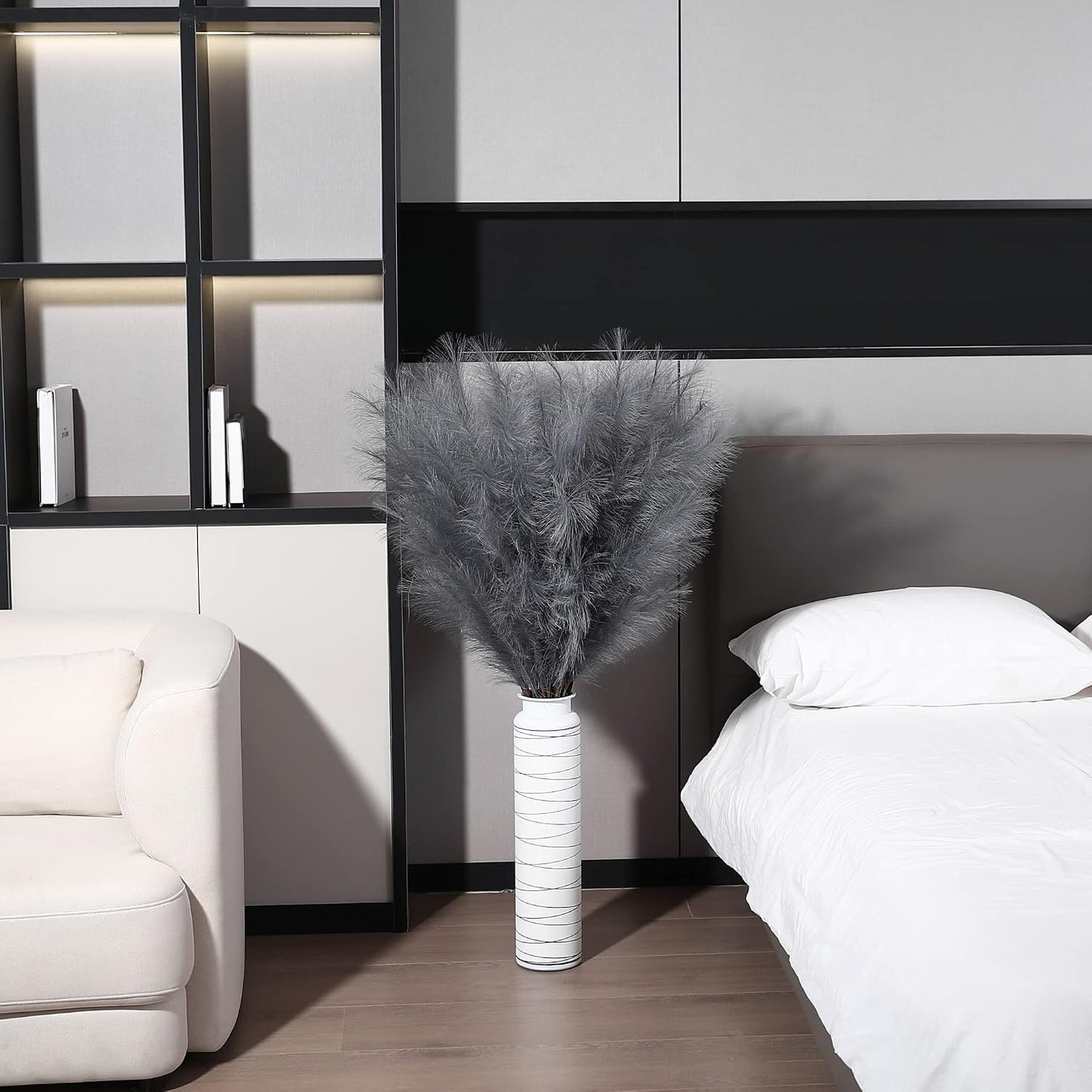 Tall Faux Pampas Grass Decor / Grey / 45 Inch / Set of 8