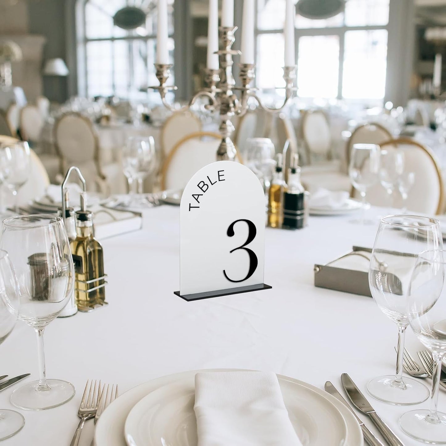 White Arch Wedding Table Numbers 1-20 with Stands | 20 Pack 5x7 Inch White Acrylic Arch Signs with Raised Black