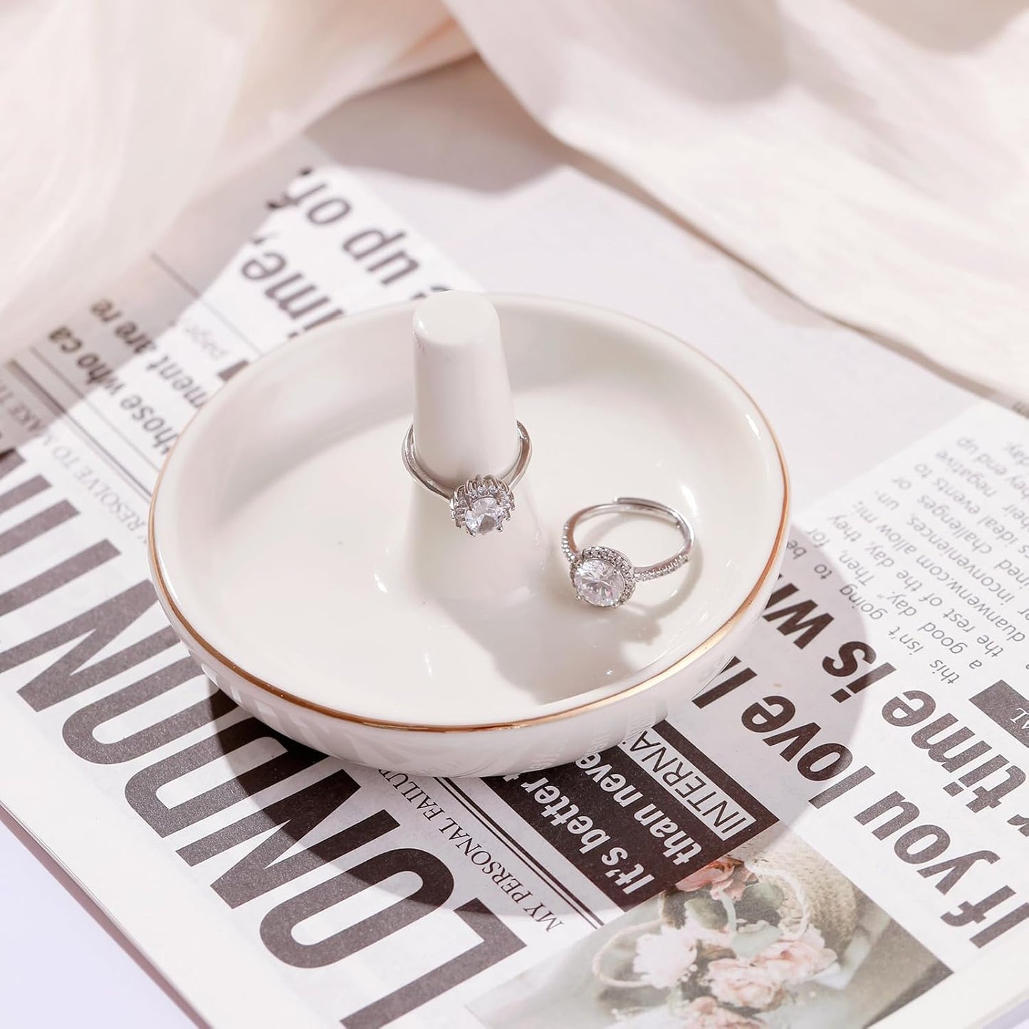 Ceramic Holder for Rings Earrings Necklace / White Ring Holder