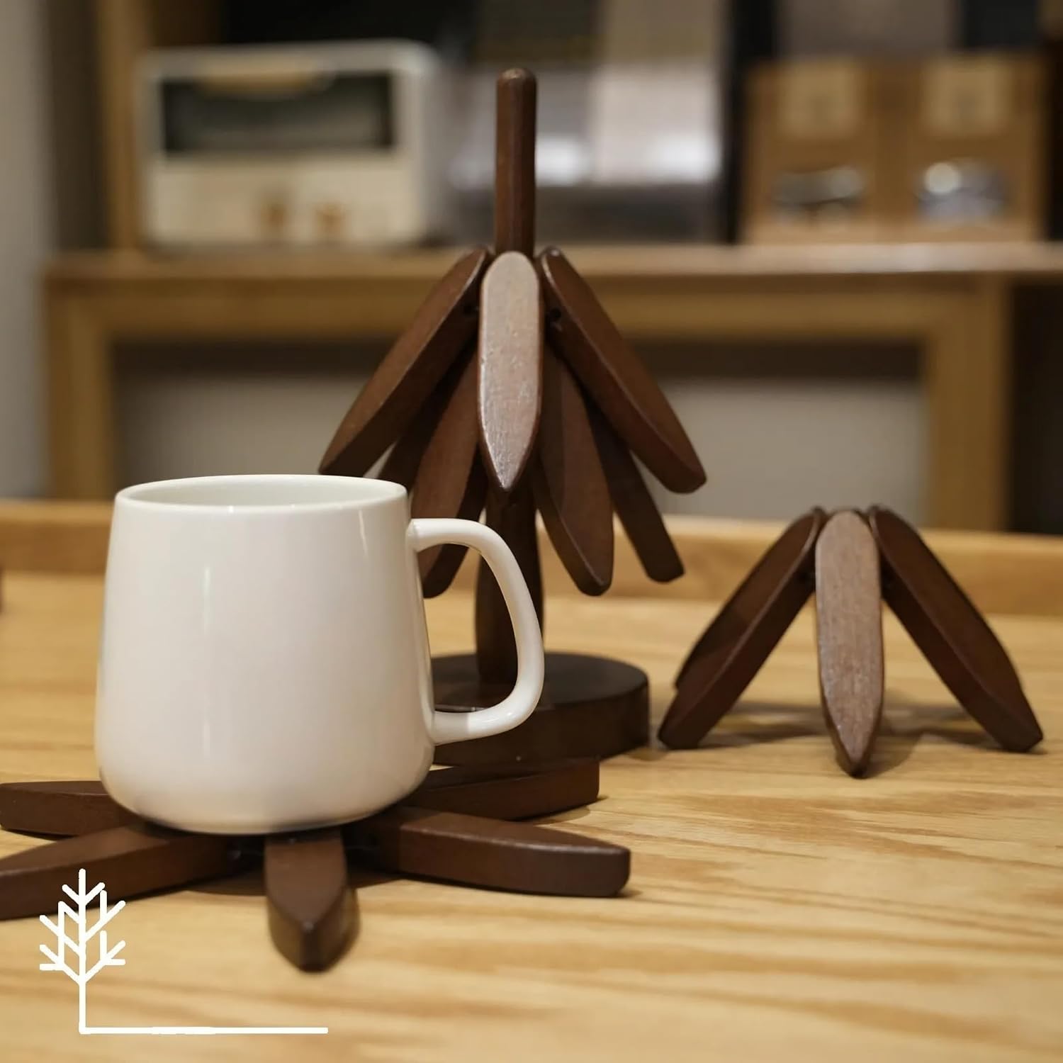Foldable hot plate holder set for pots