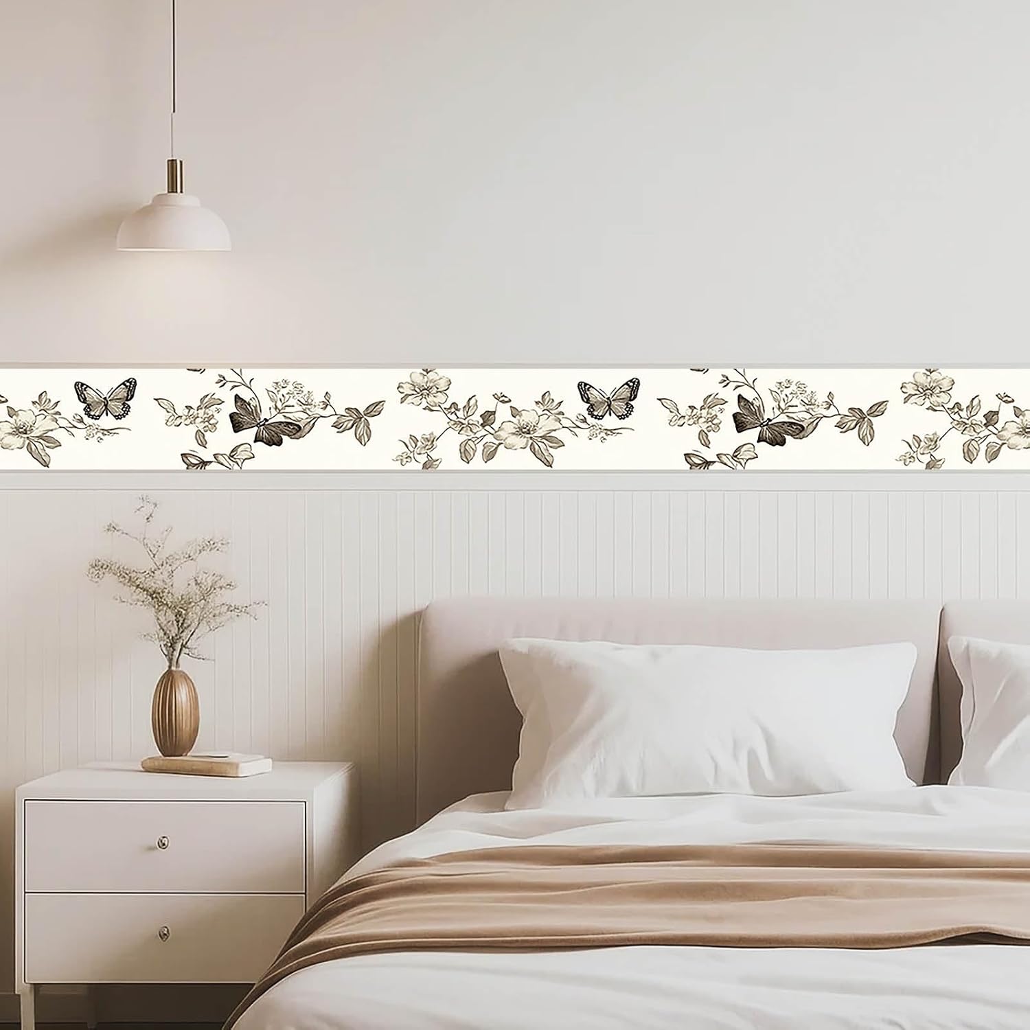 Wallpaper Border Peel and Stick PVC Vintage Butterfly / Vintage Butterfly Flower / 4 x 196