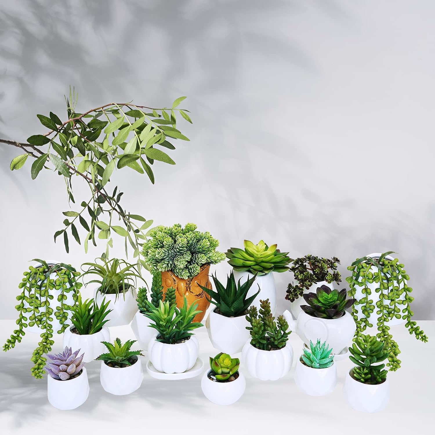 Assorted Artificial Succulents Plants Unpotted Small Hanging Succulent Aloe Fake / Green / Set of 19