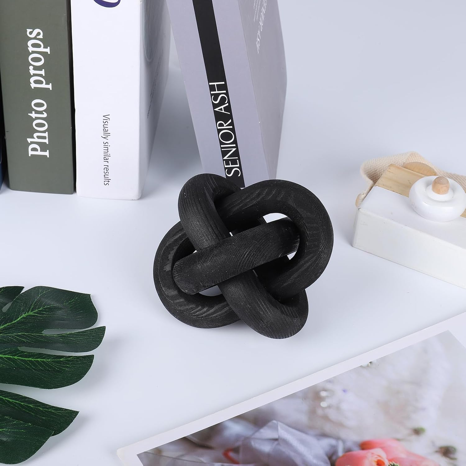 U-BUYHOUSE Wood Knot Decor Hand Carved Modern Boho Decorative Wood Chain for Farmhouse / Black