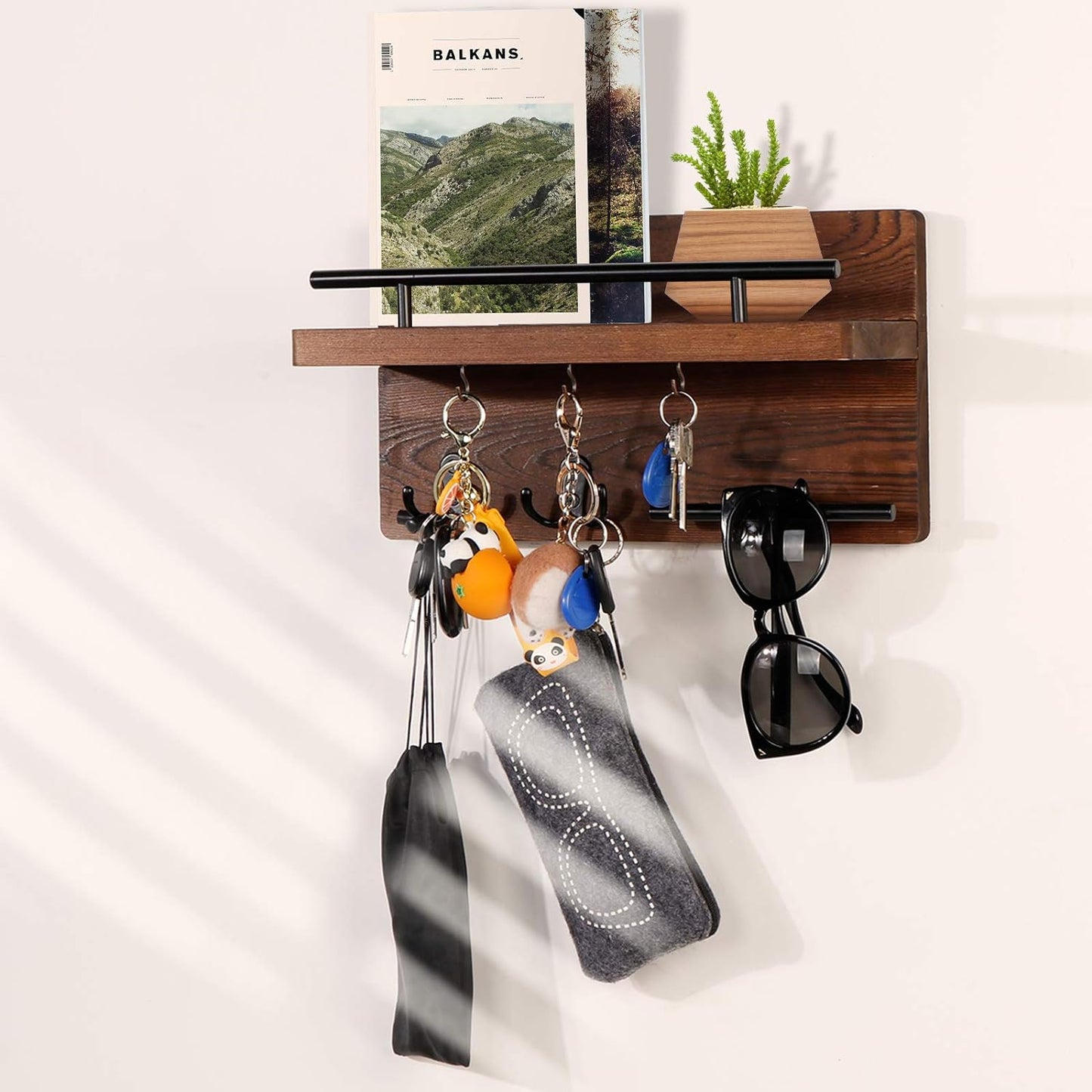 Wooden Mail Rack Organizer / Brown