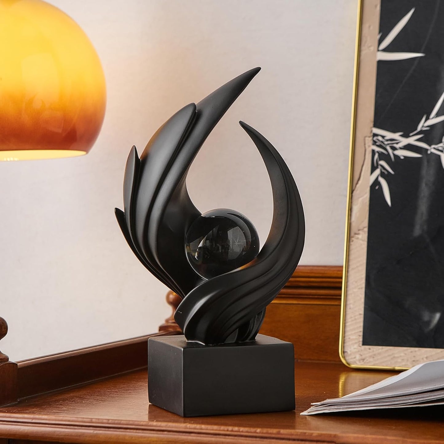Resin Gold Decorative Statue / Black