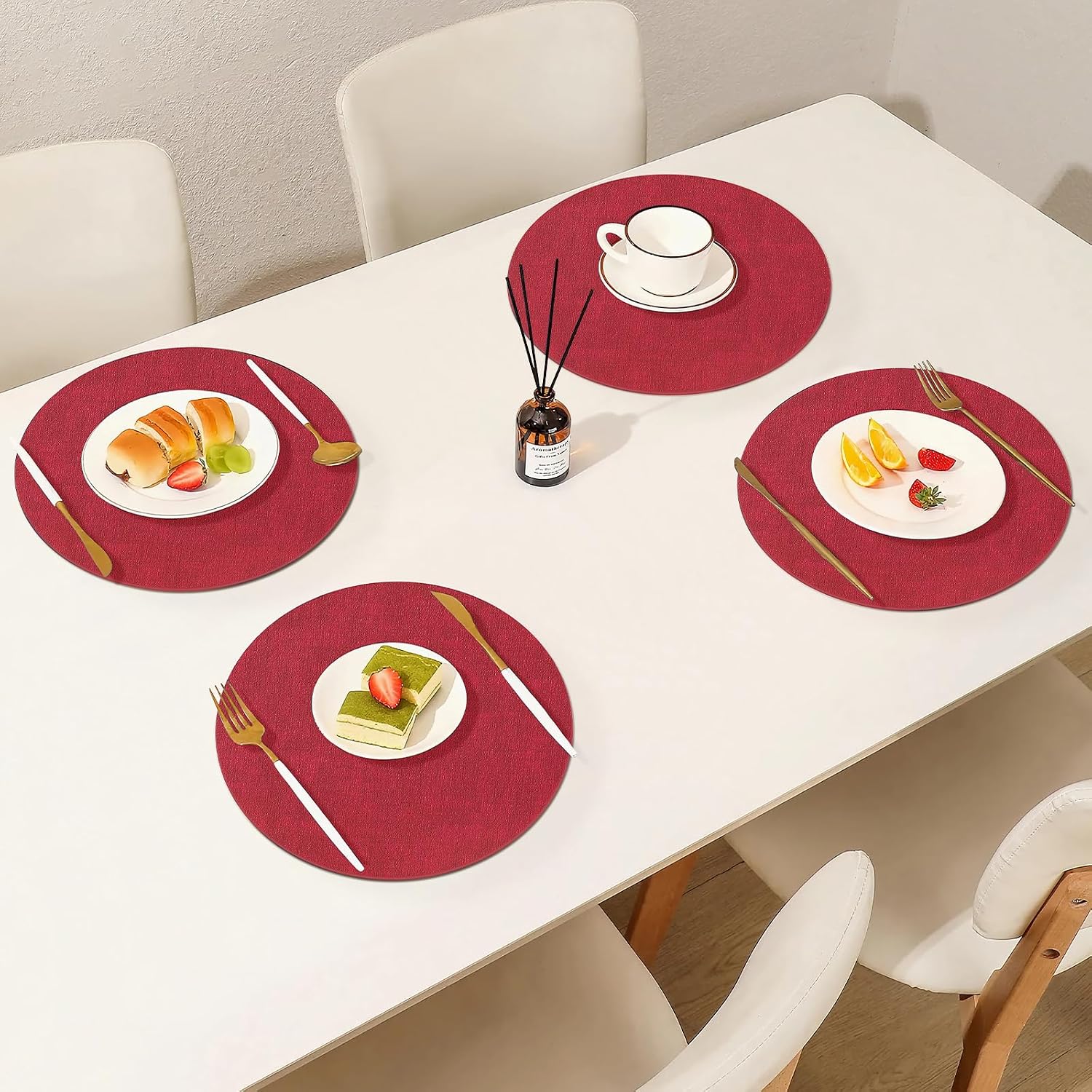 Homaxy Round Faux Leather Placemats and Coasters, Set of 8, Red | Washable Dual-side Table Mats, Wipeable Place Mats