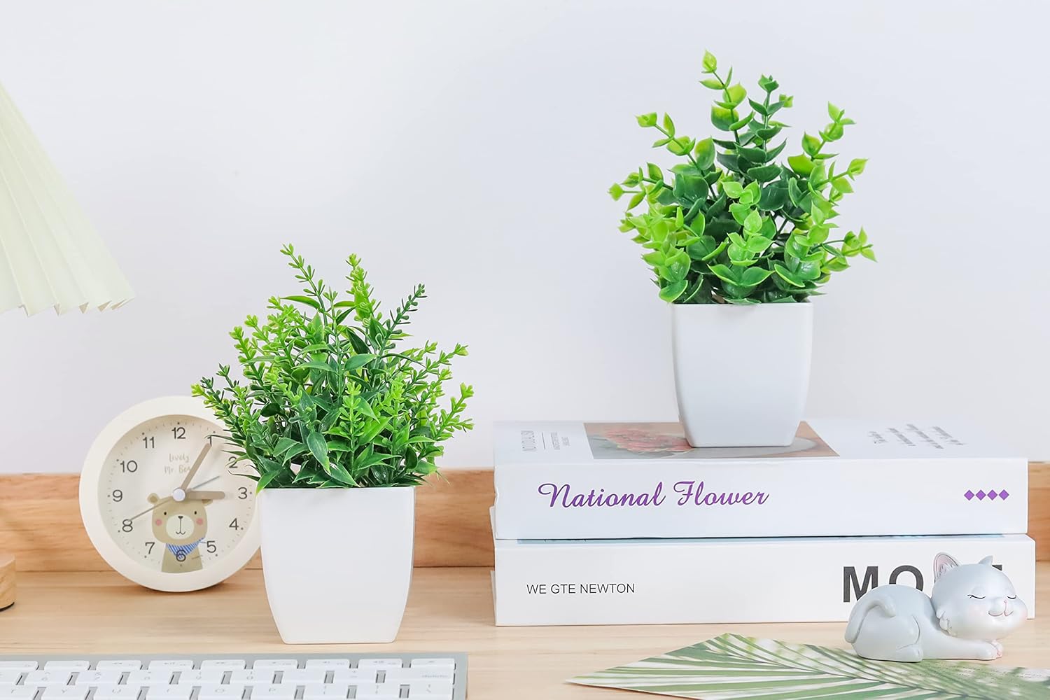 Small Fake Plants Artificial Greenery Plants in Pots / White / Set of 2