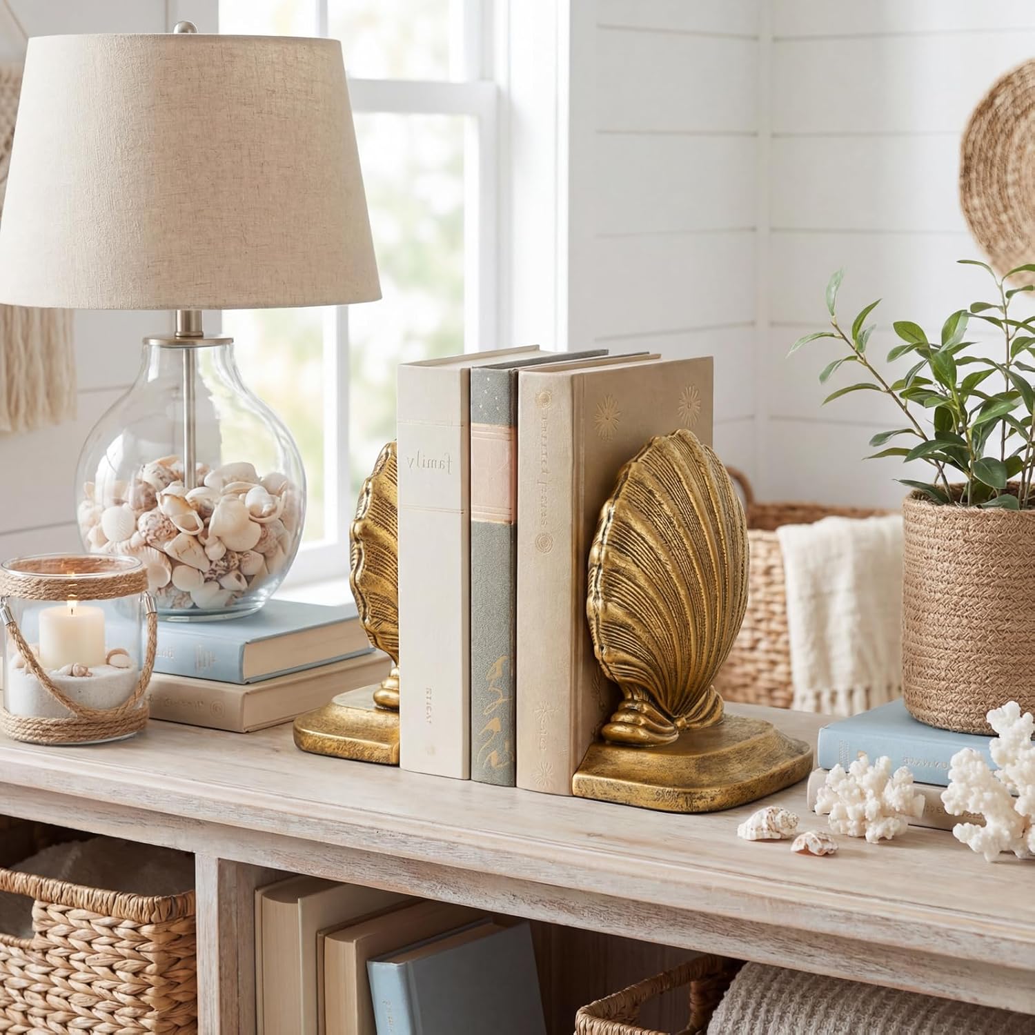 Resin Seashell Book Ends / Gold