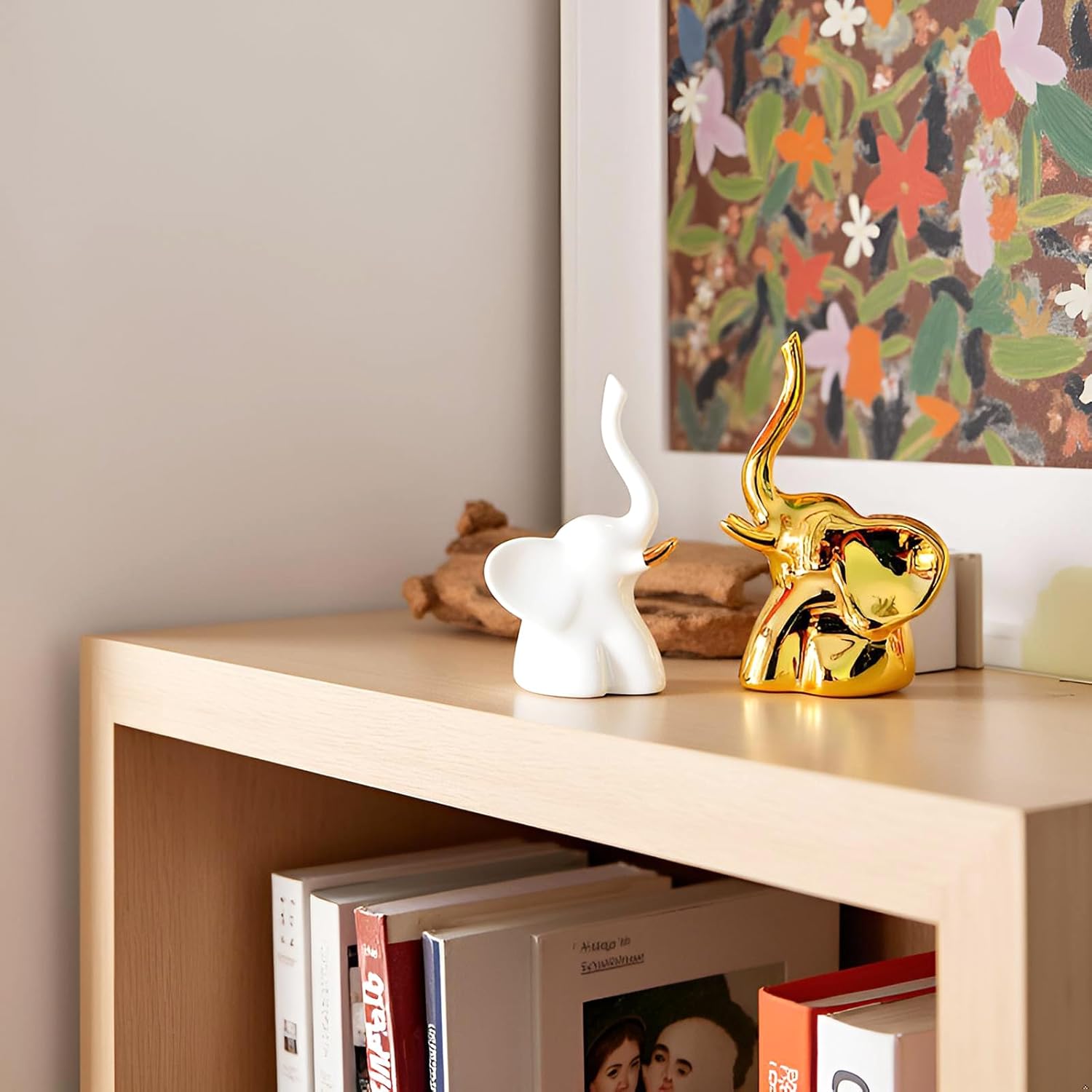 Home Decor Elephant Statues / Gold