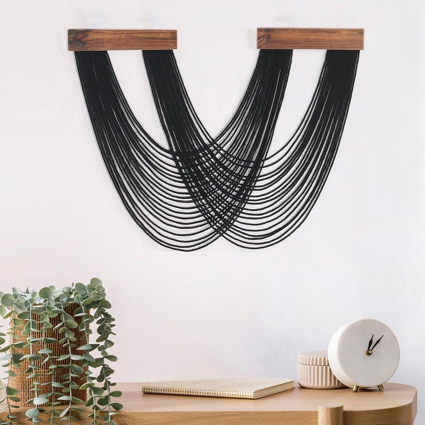 Macrame Wall Hanging / Black