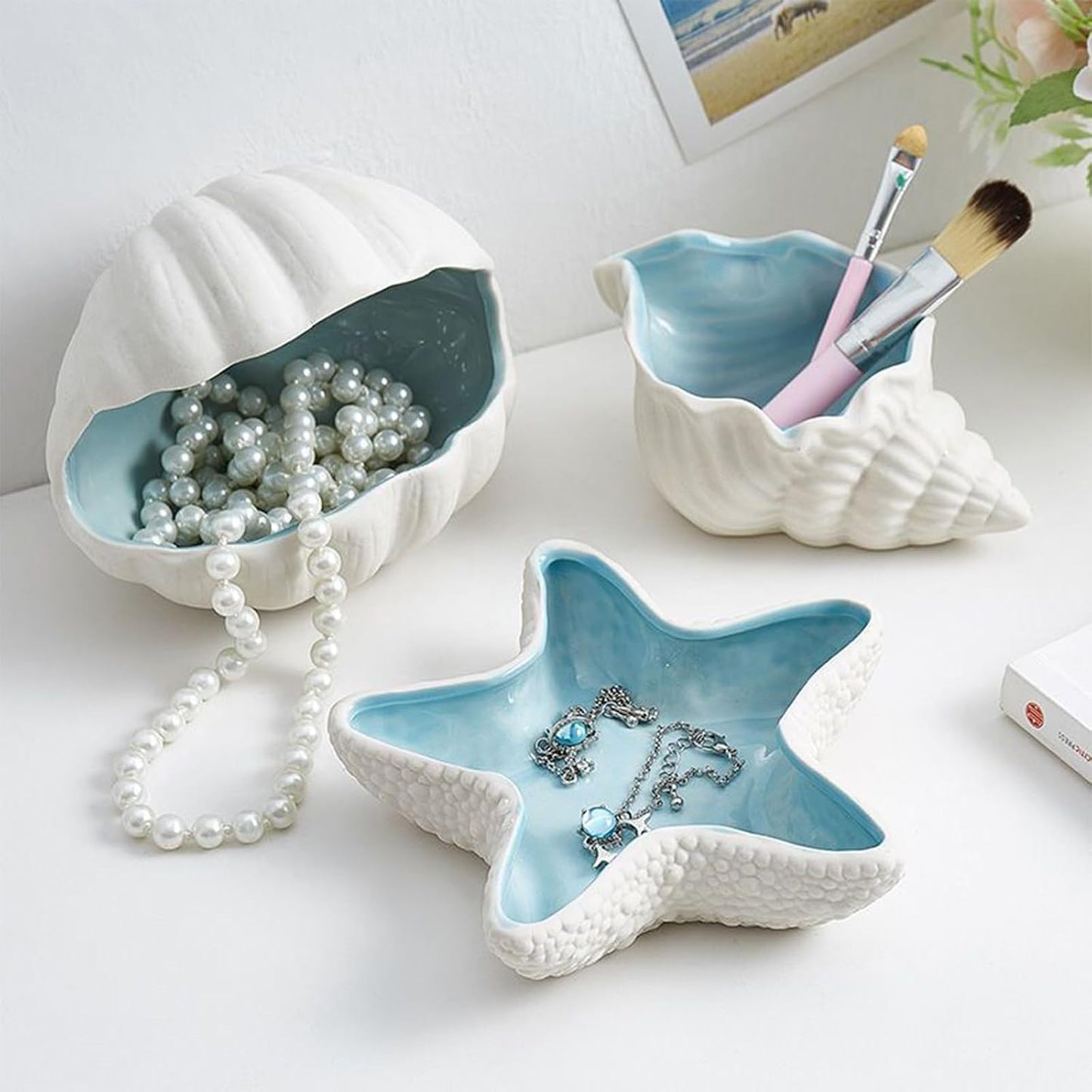 Conch Jewelry Dish Ceramic Jewelry Tray / White + Blue