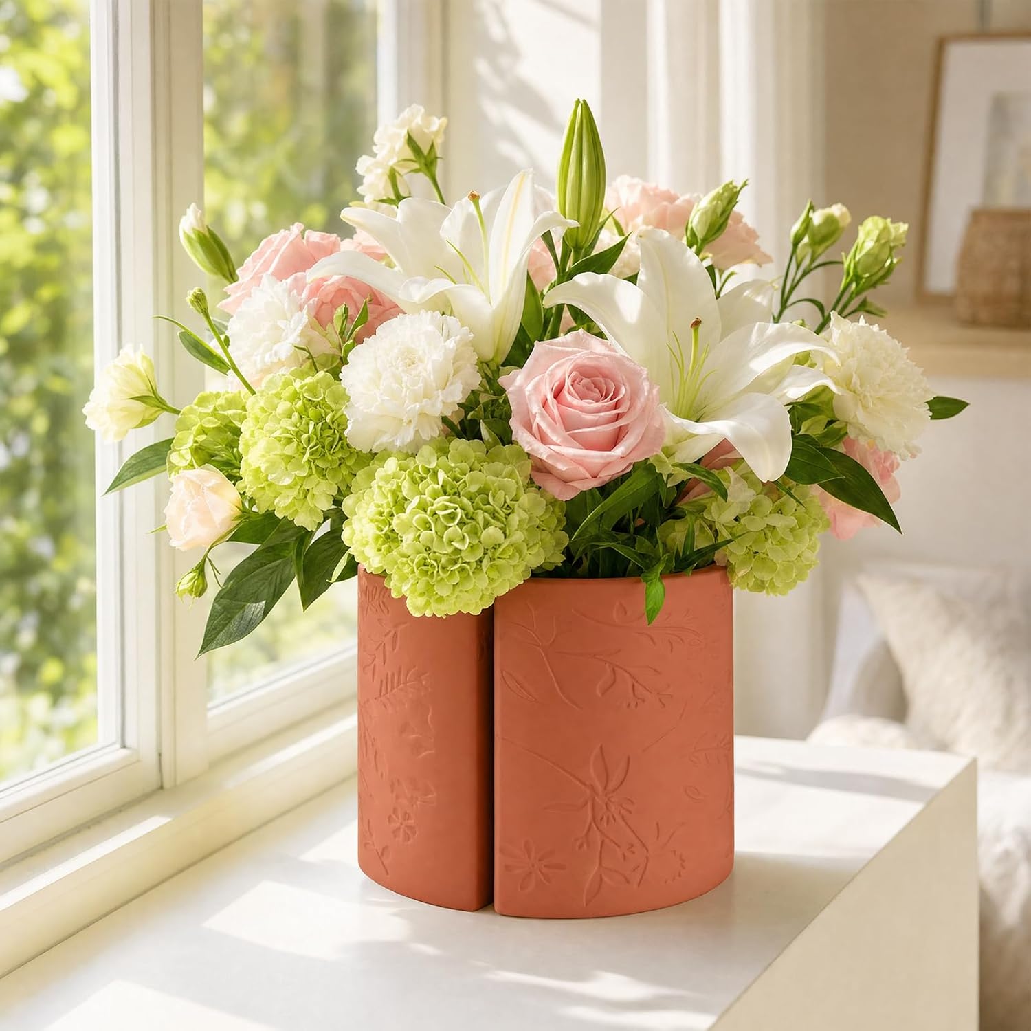 Terracotta Flower Vase / Decorative Vase for Dining Table Decor Fireplace Living Room Bathroom