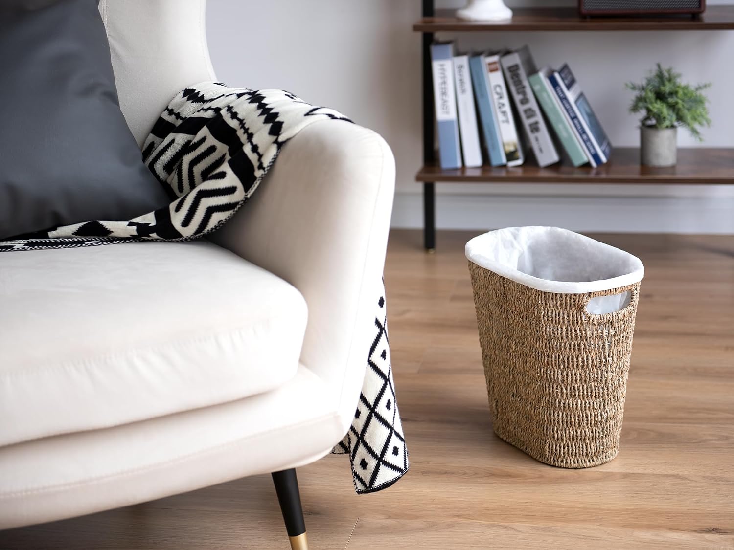 Wicker Waste Basket / Natural