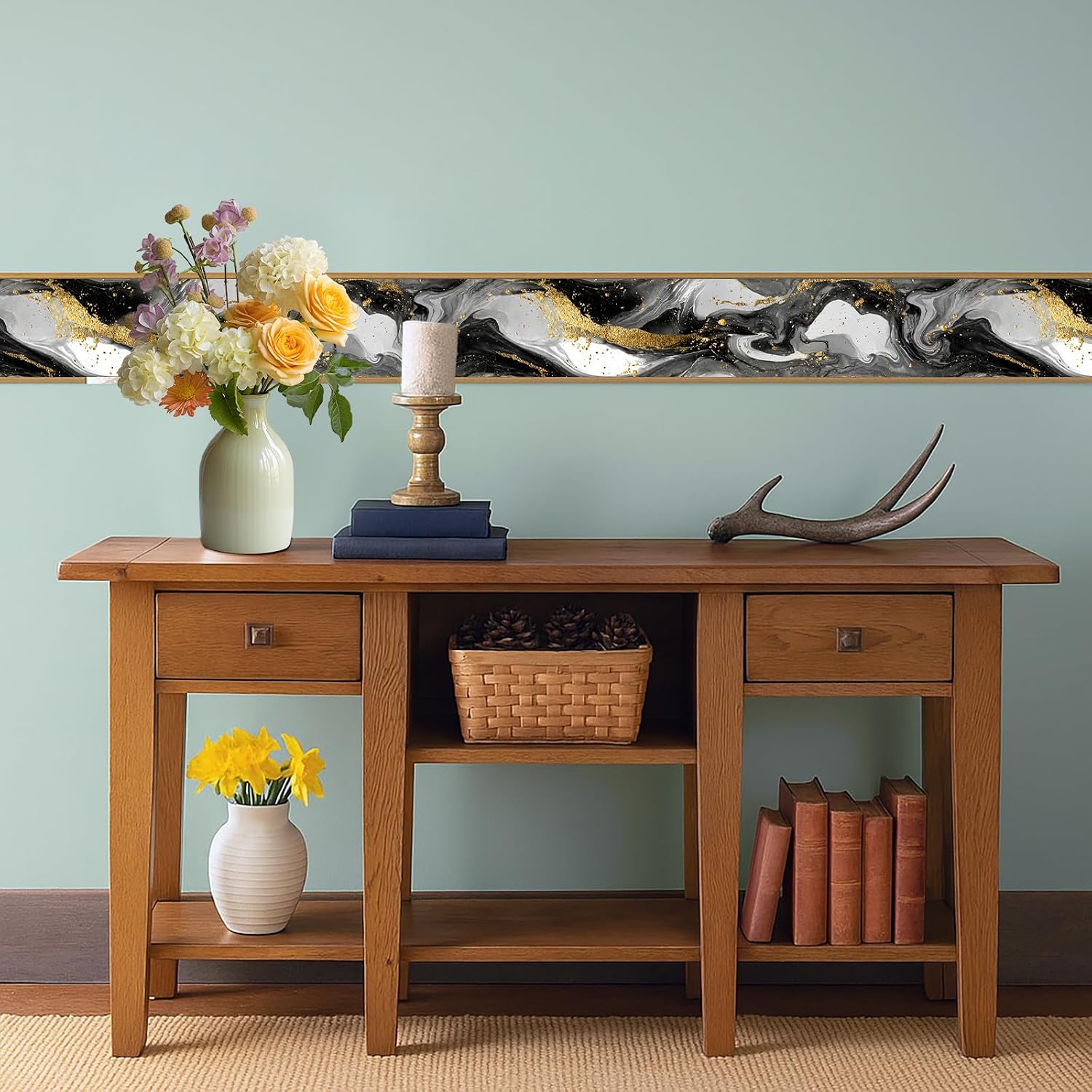 Wallpaper Border Peel and Stick Wall Border White Gold Pattern / Marble Wave / Black / 196 x 4