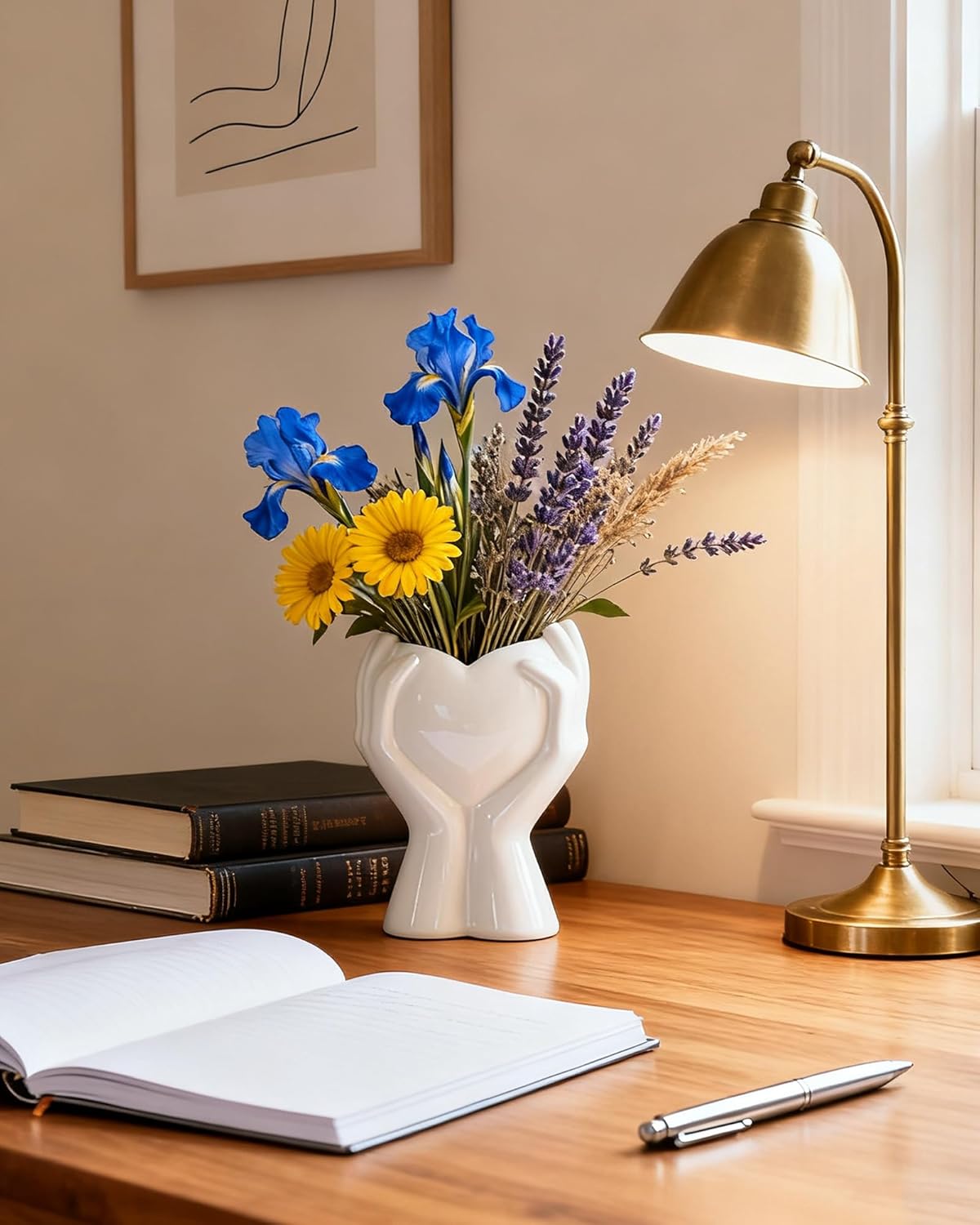 Modern Small Ceramic Flower Vase for Pampas Grass / White