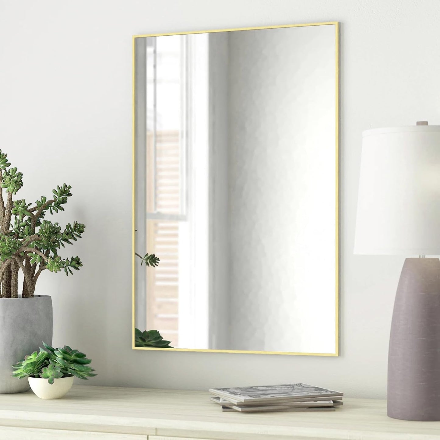 Tile Edge / Peel and Stick Finish Molding Trim / 196.8"L x 0.79"W / Matte Gold / 196.8 x 0.79