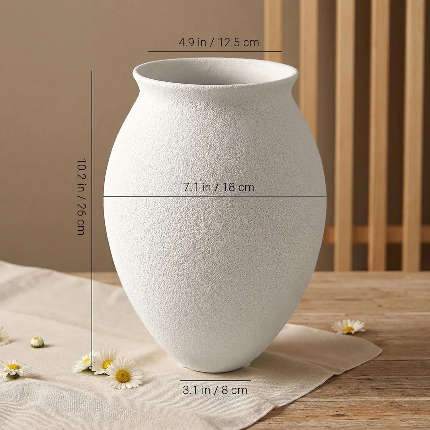 Textured Ceramic Vase / Sandstone White / 10.2 Inch