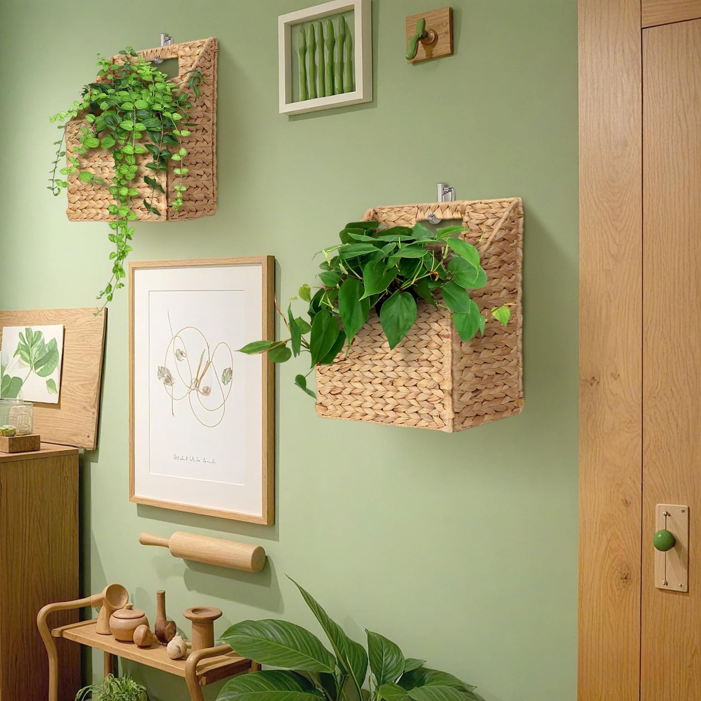 Wicker Hanging Storage Basket / Water Hyacinth - Natural / 5 Inch / Set of 2