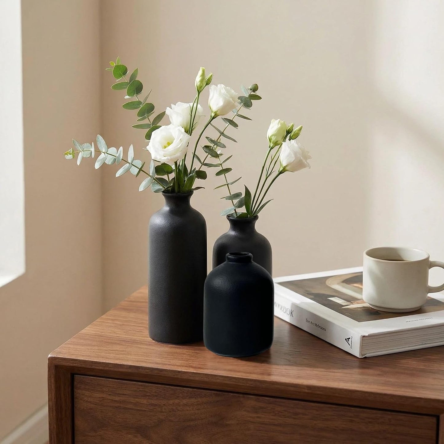 Small Ceramic Vase / Black / Set of 3