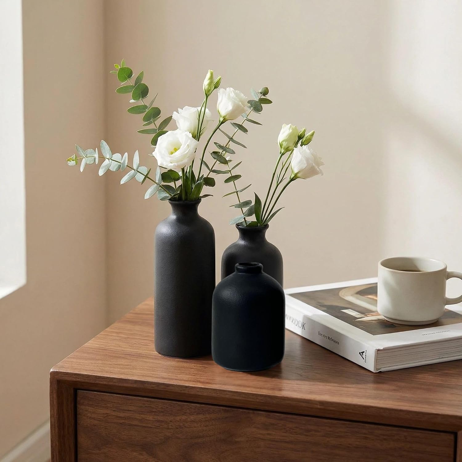 Small Ceramic Vase / Black / Set of 3