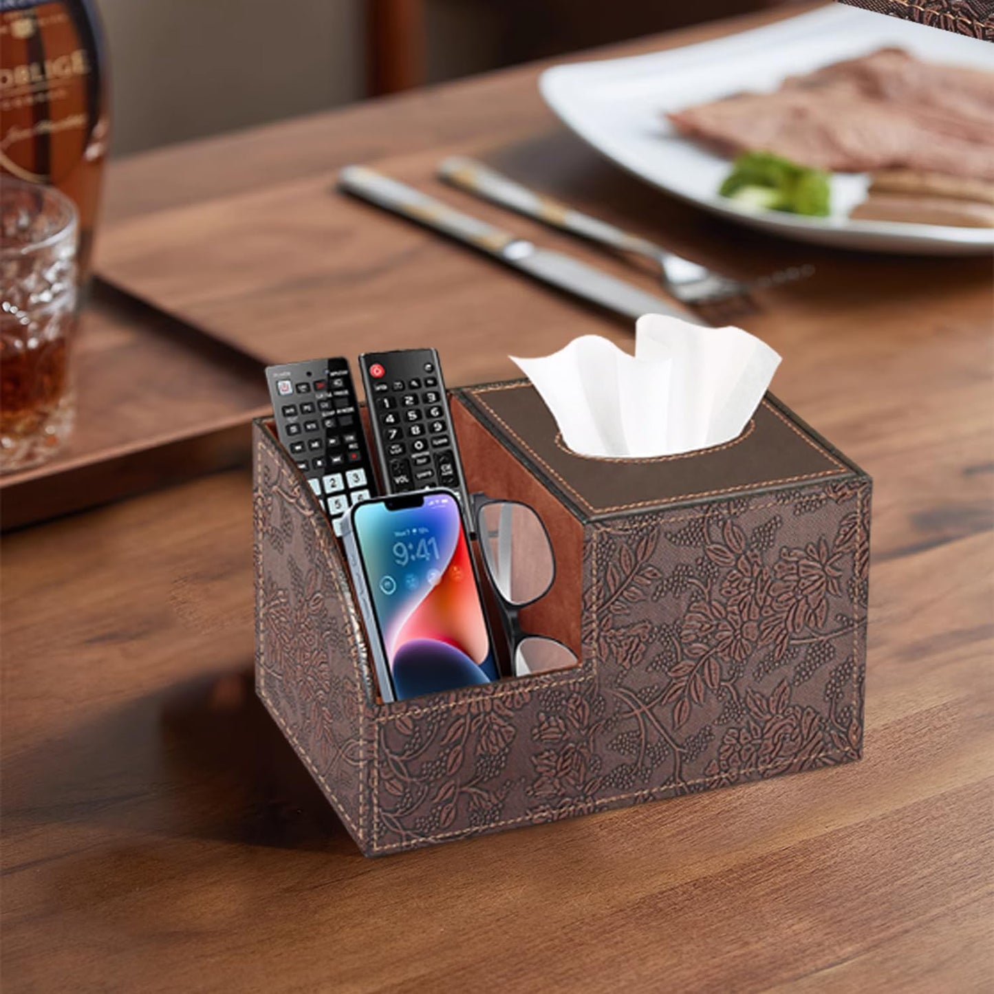 Tissue Box Cover / Retro
