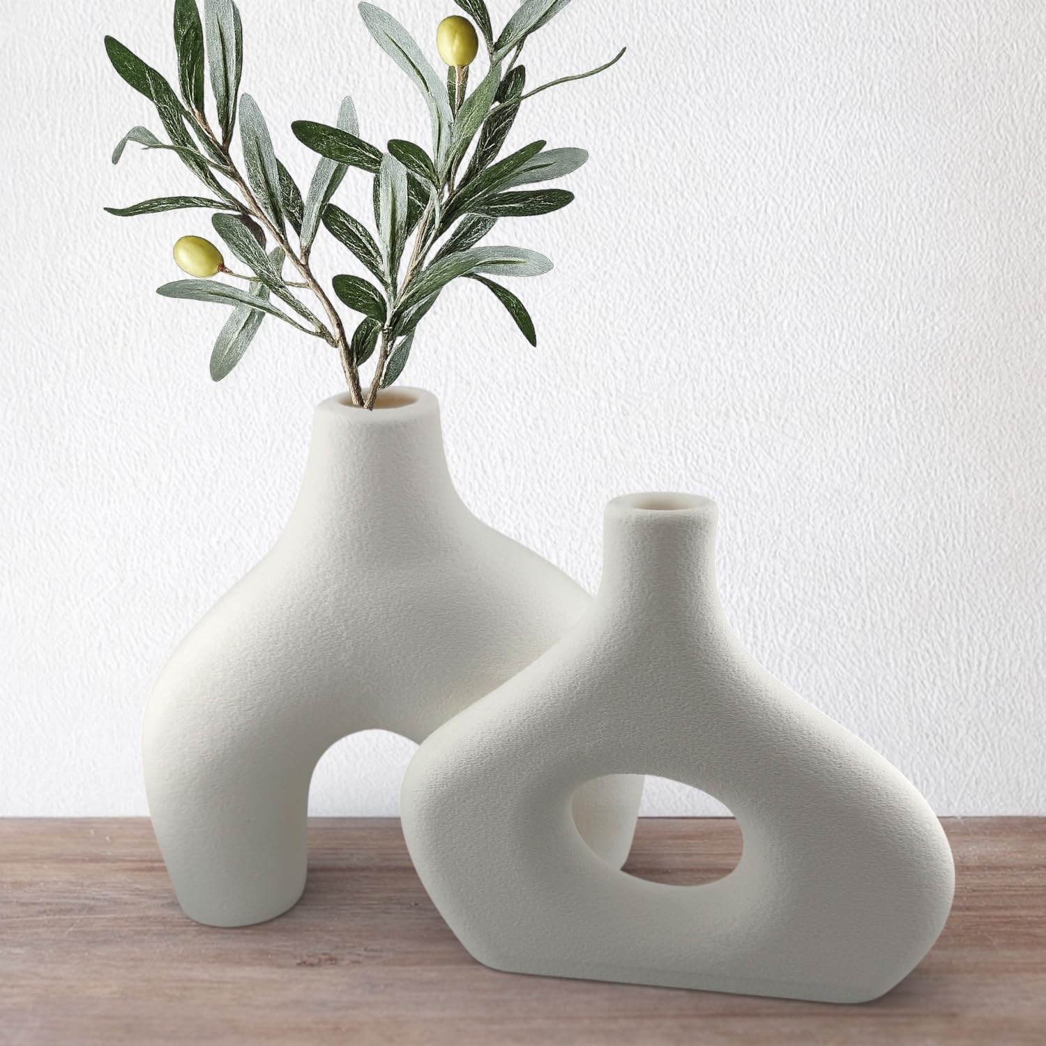 Plastic Planter Vase / White / Set of 2