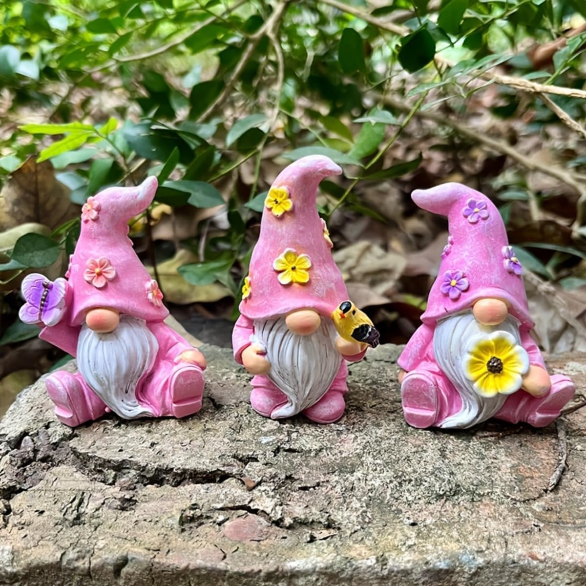 Flowers / Gnome Statues / Pink / Set of 3
