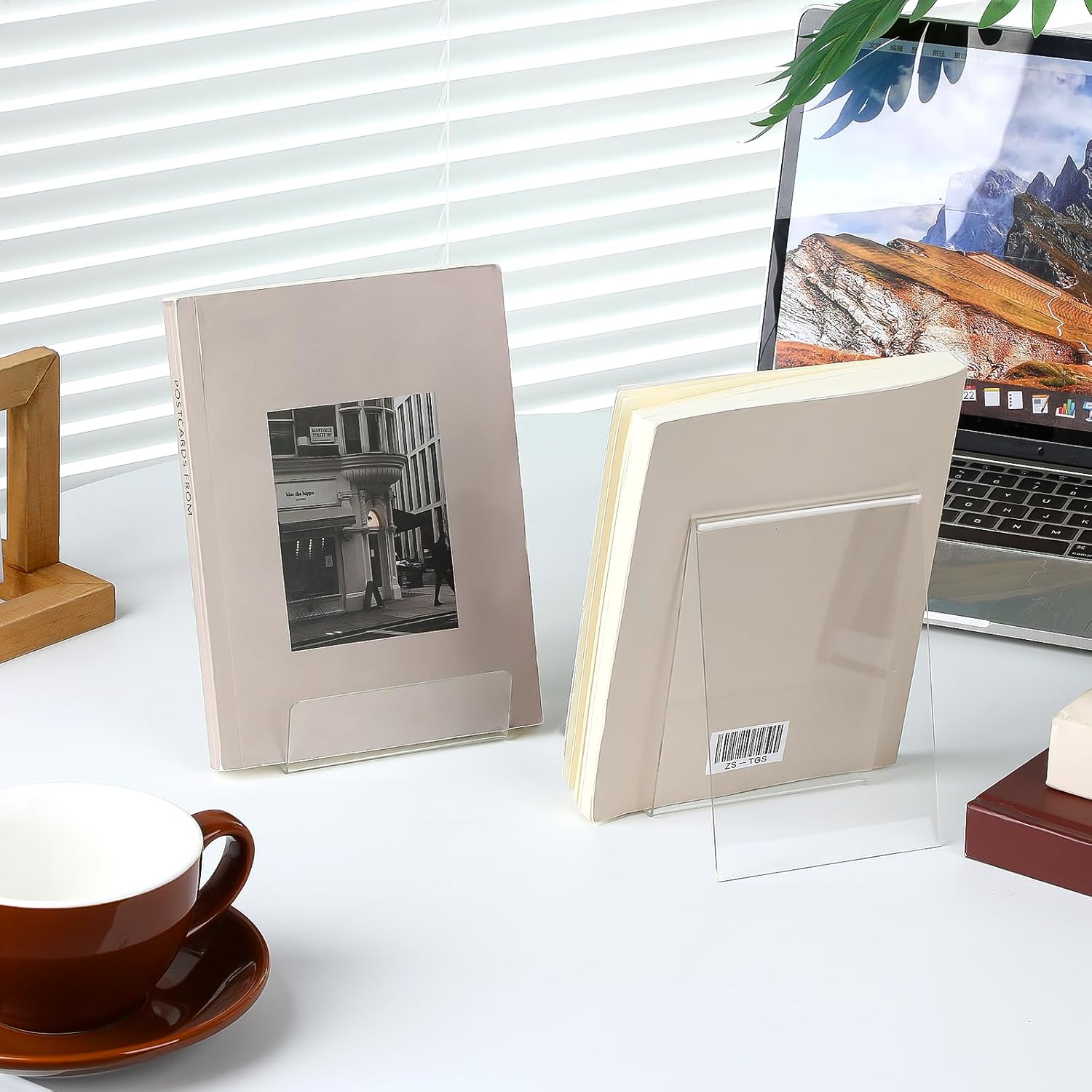 6'' x 4'' Acrylic Book Display Stand Book Stand Easel Tablet Holder / 4 x 6 / Clear / Set of 12