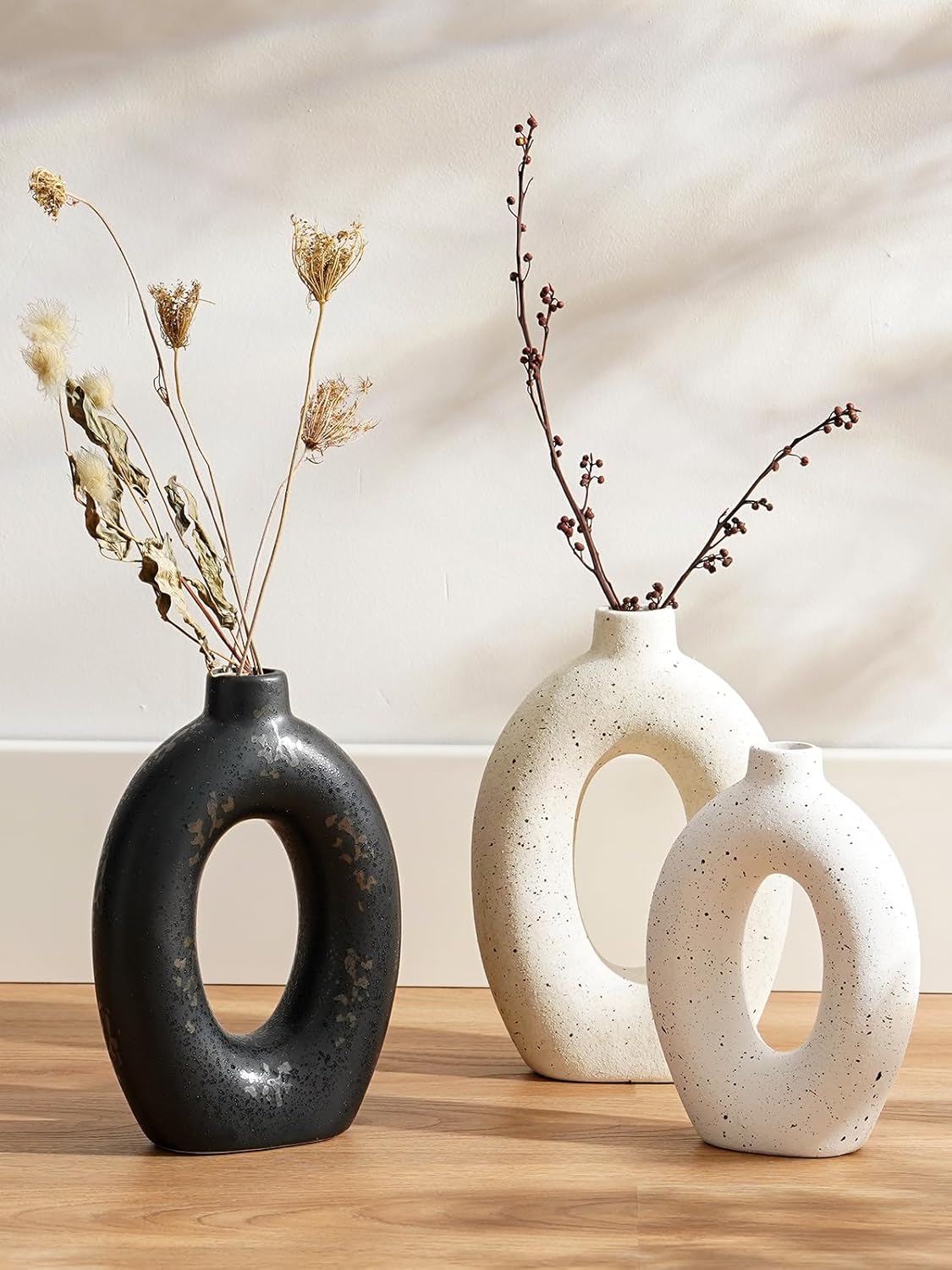 Ceramic Vases / Hollow Donut Flower Vases / Black / 10.5" + 8.5 / Set of 2