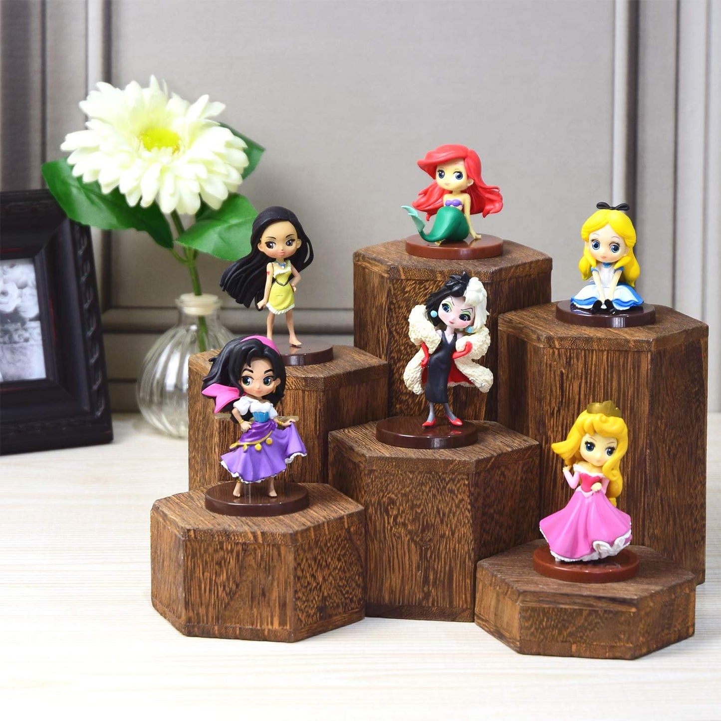 Wooden Hexagon Risers for Display Jewelry and Accessories Display Stand / Brown / Set of 6