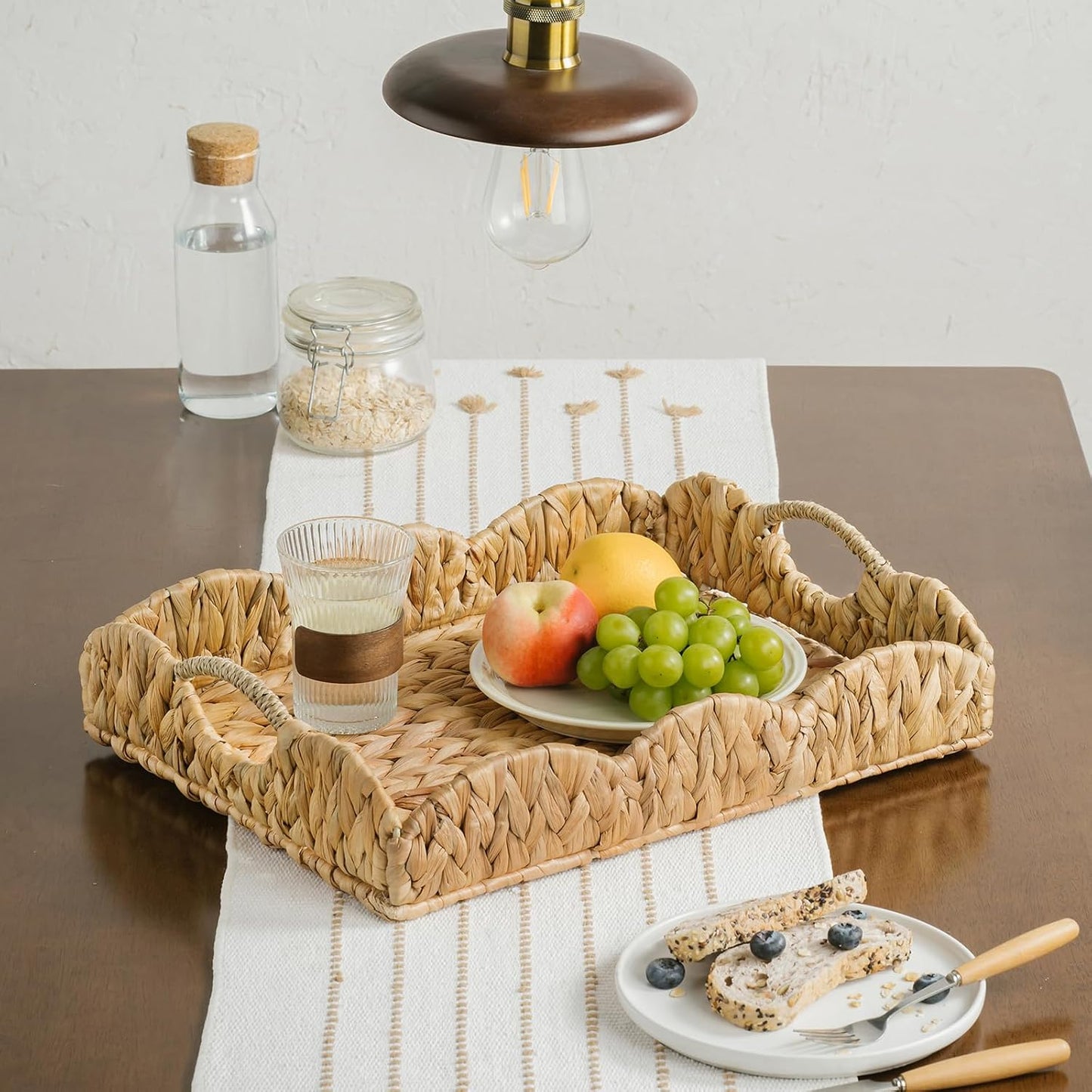 Handwoven Woven Tray / 17.3 x 13.4 x 3.6 / Water Hyacinth-scalloped