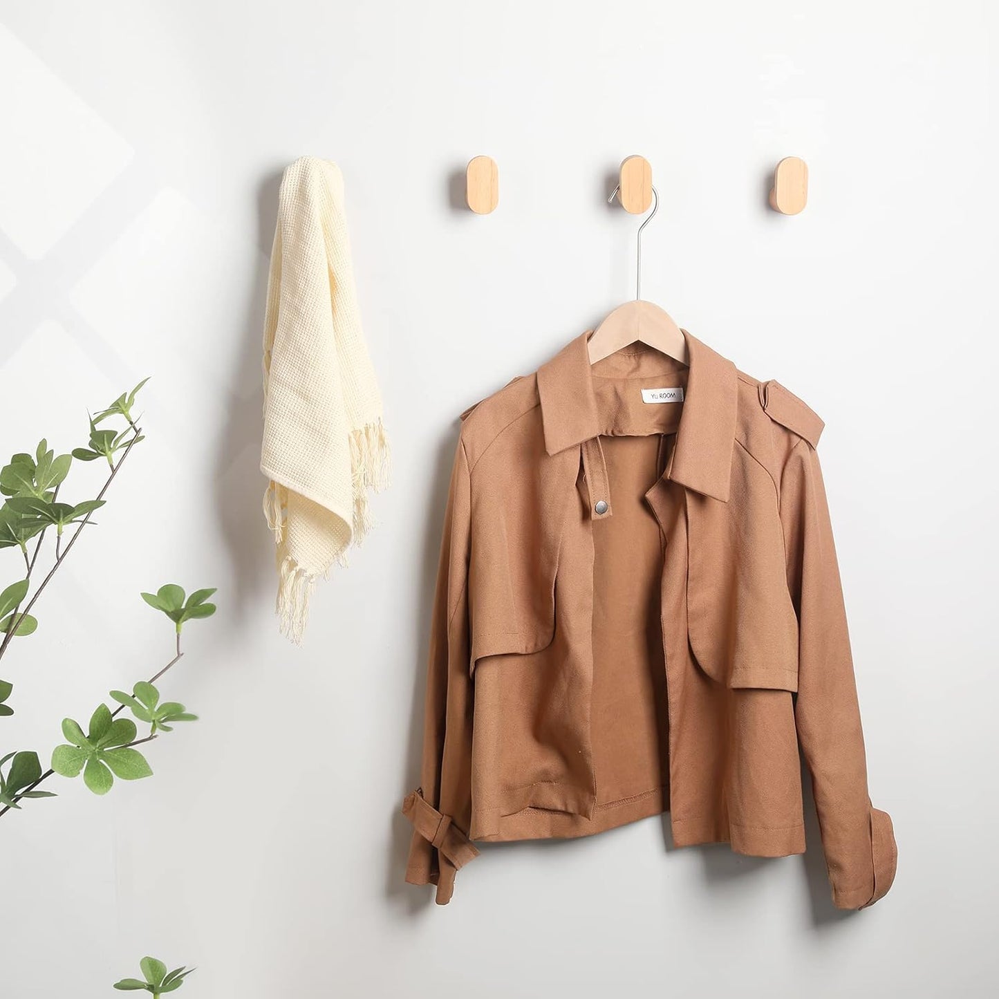 Wood Wall Hooks / Natural Color / Set of 4