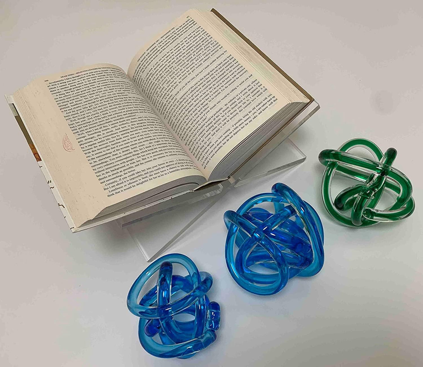 Acrylic Book Stand Holder Thick Open Book Display Stand / Clear / Thickness:8mm