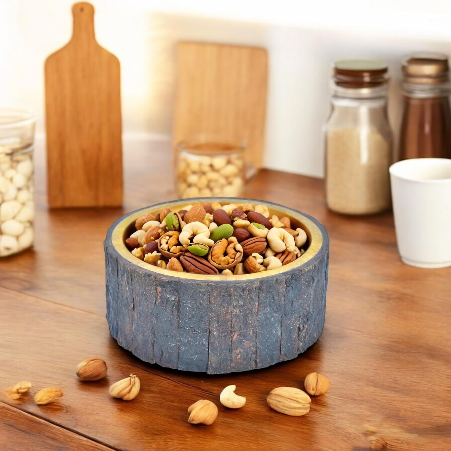 Handcrafted Mango Wood Decorative Bowl / 7 x 3 / Natural