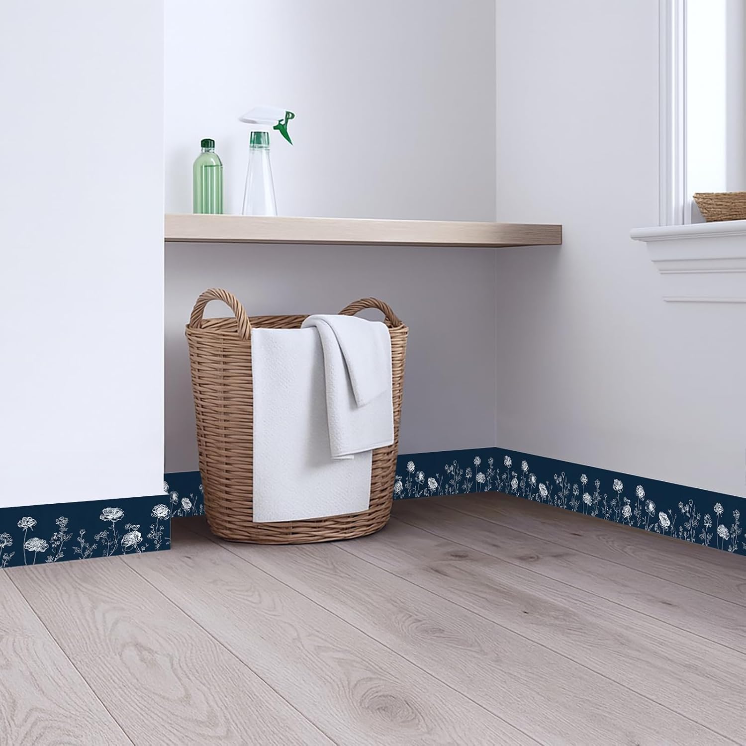 Wall Border Peel and Stick White Floral Wallpaper Border Minimalist / Dandelion / Blue / 196 x 4