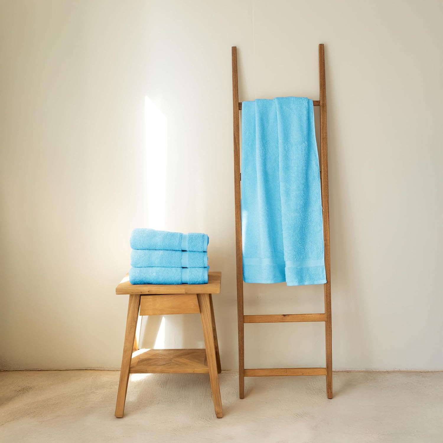 SALBAKOS 4-Piece 100% Turkish Cotton Bath Towels, 27x54 inch, Aqua | Standard Size, 630 Gsm Thick Super Soft Highly