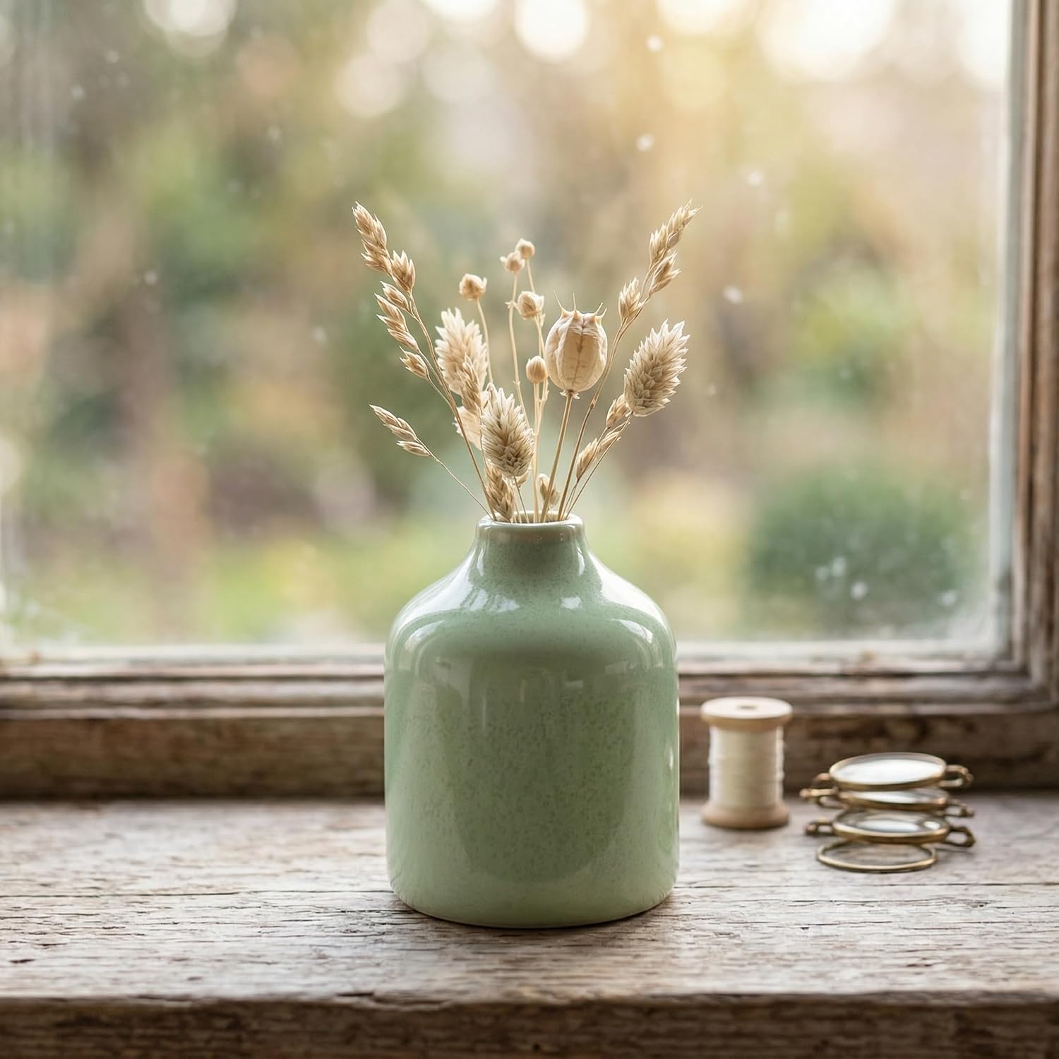 Modern Ceramic Bud Vases / Green / 4 Inch