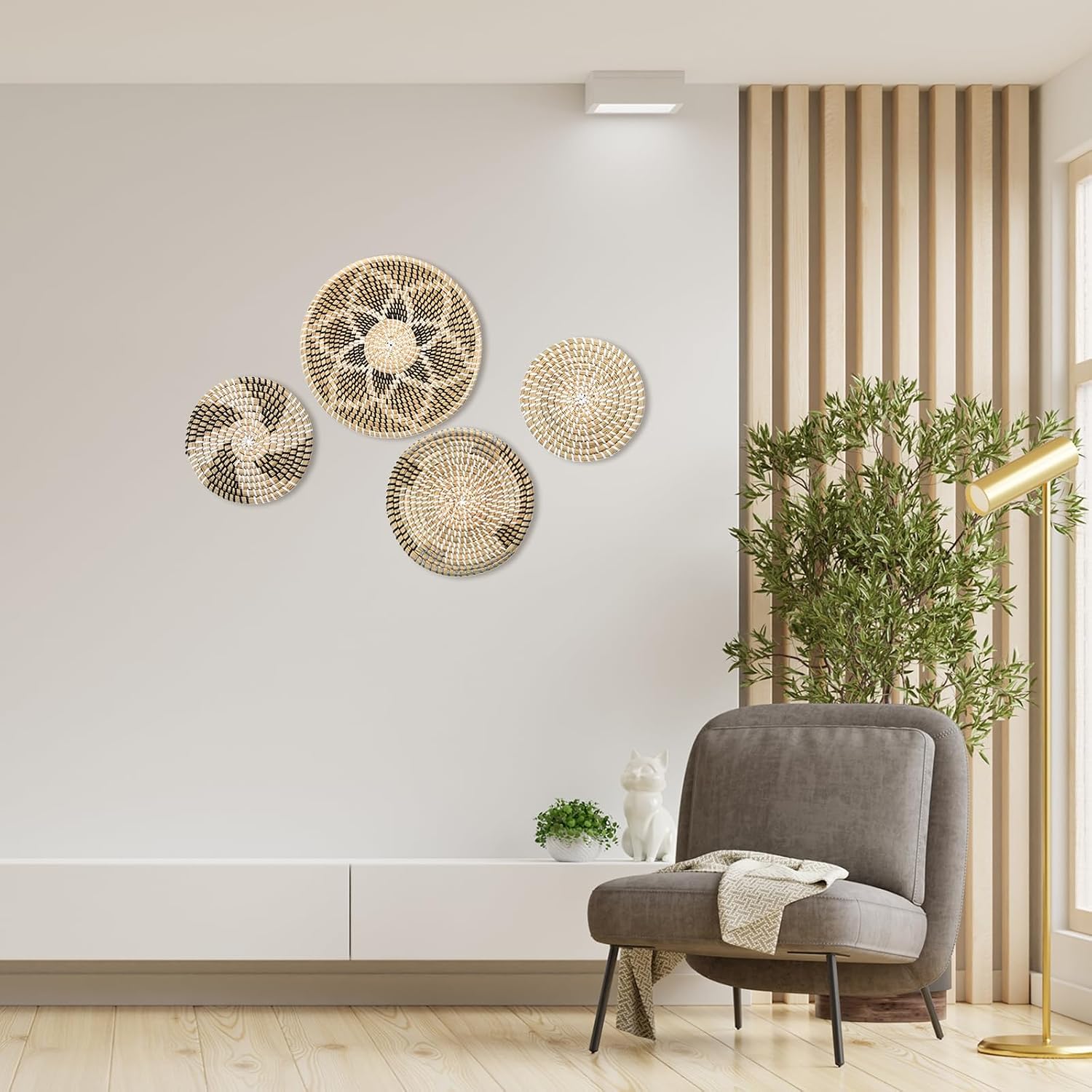 Hanging Woven Wall Basket / Set of 4