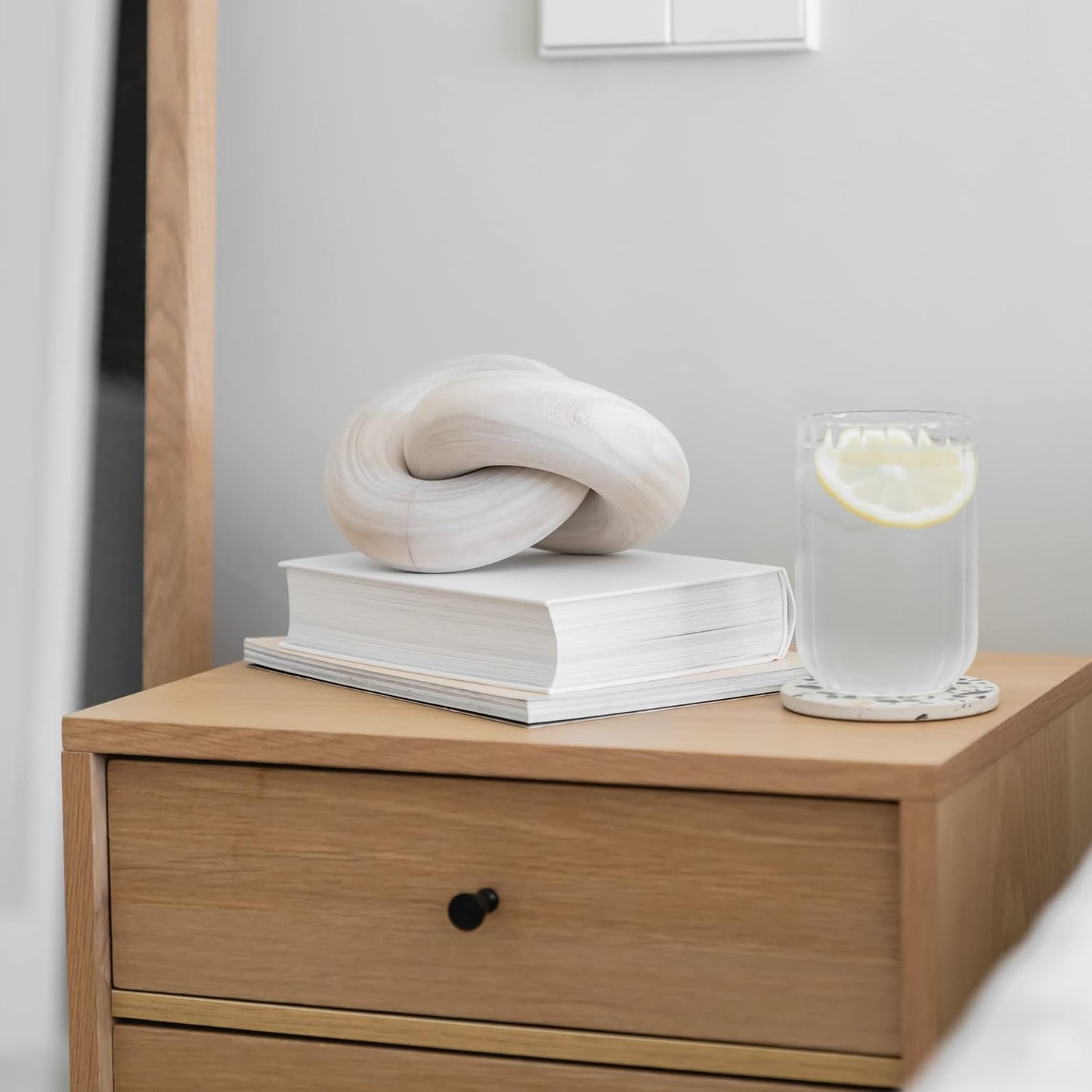 Wood Knot Decor / Natural