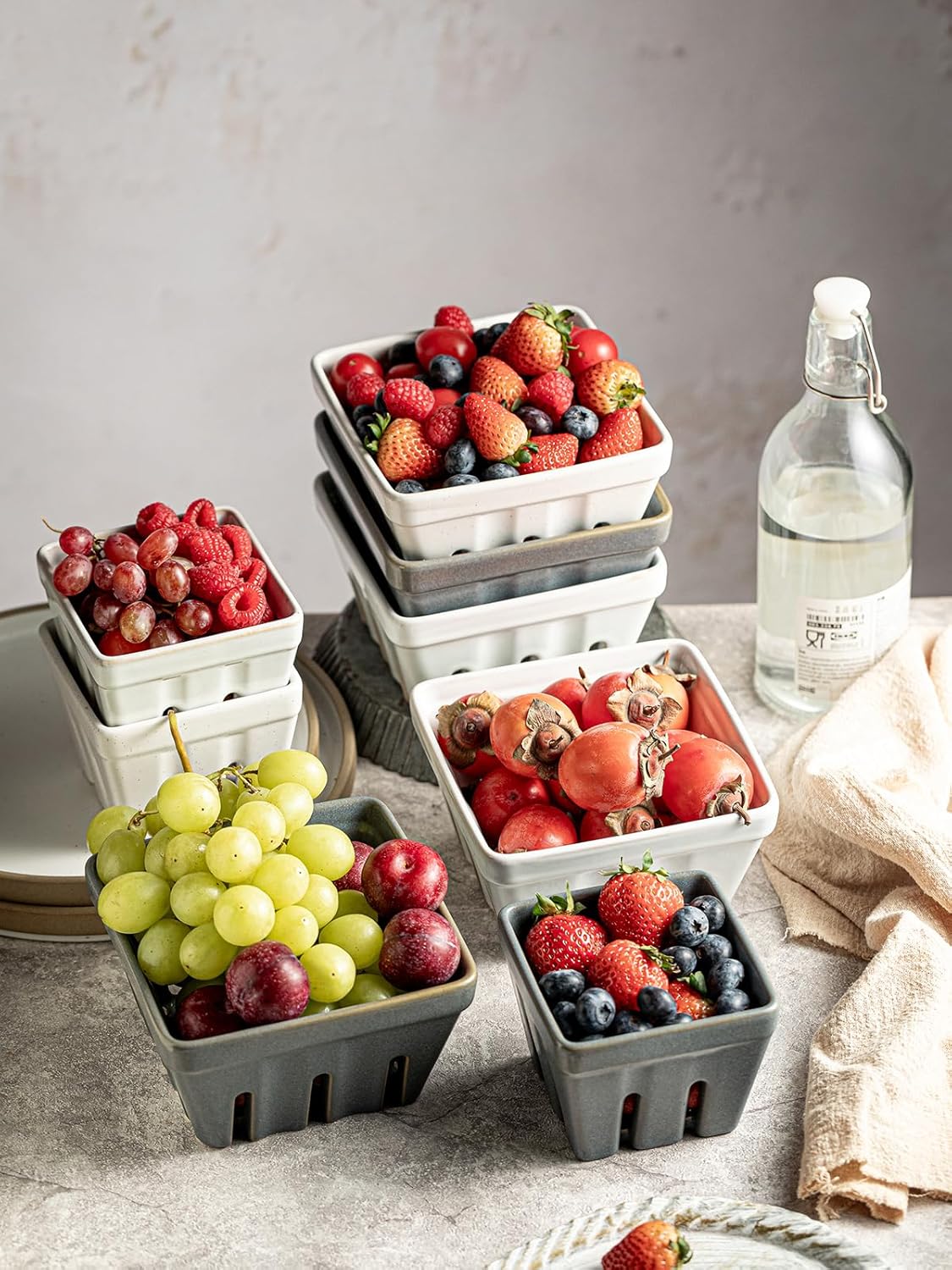 Ceramic Berry Basket / Cream White / Square-5.7 Inch / 5.7 Inch / Set of 2