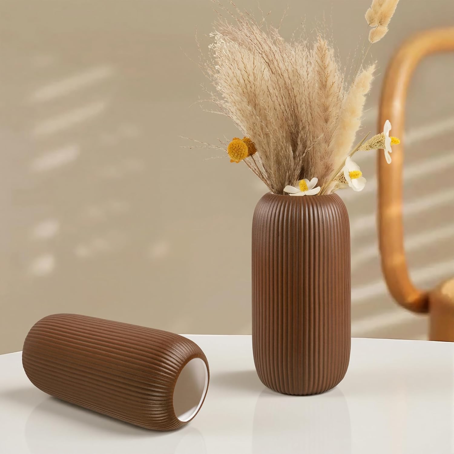 Ceramic Vase for Flowers / Caramel
