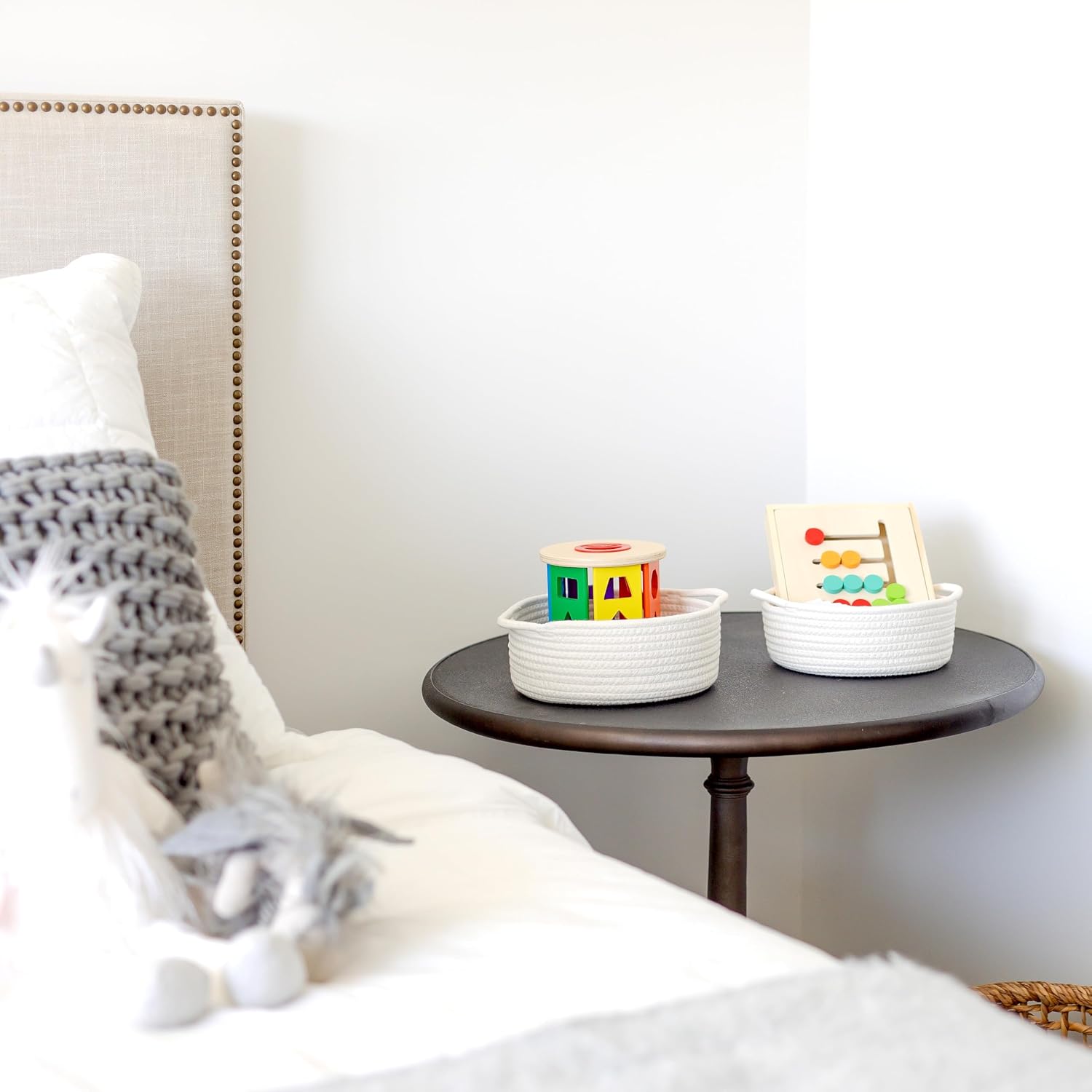 5-Piece Round Woven Cotton Rope Storage Baskets for Organizing / Off White