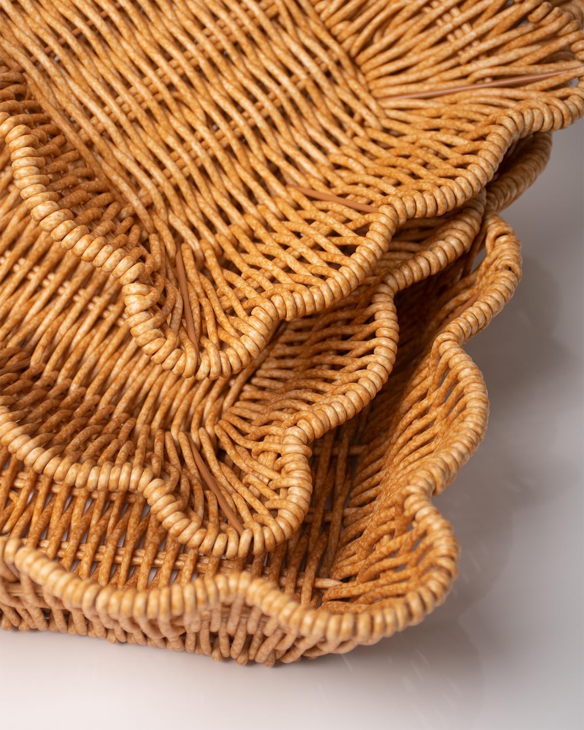 Woven Scalloped Storage Baskets / Set of 3