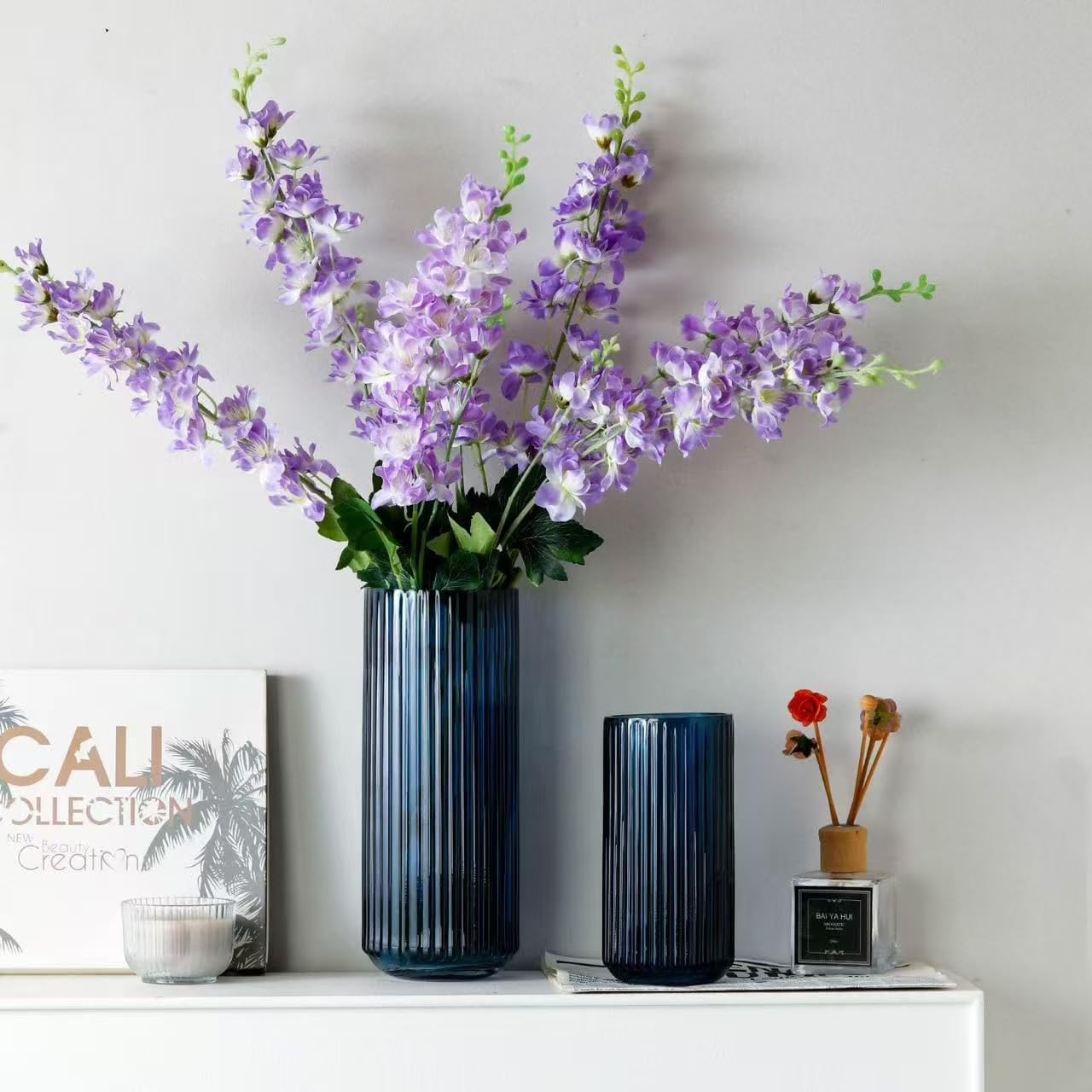 Glass Flower Vase for Pampas Grass / Blue / 7.5 Inch