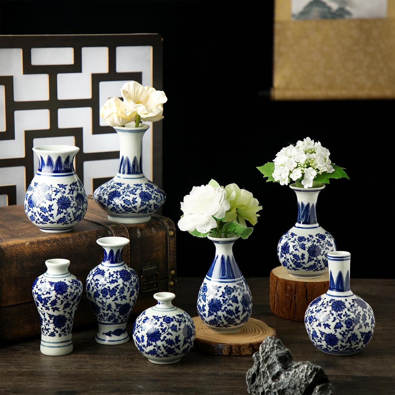 Mini Chinoiserie Bud Vases Ceramic and White Floral Chinese Porcelain / Elegant / Blue / Set of 8