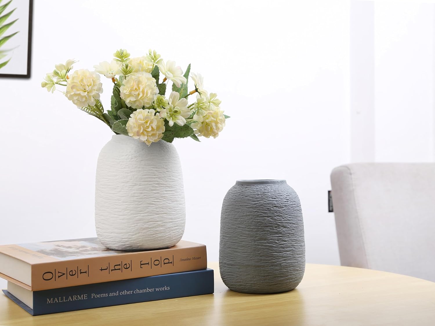 Ceramic Vase / Modern Flower vase / Zj White