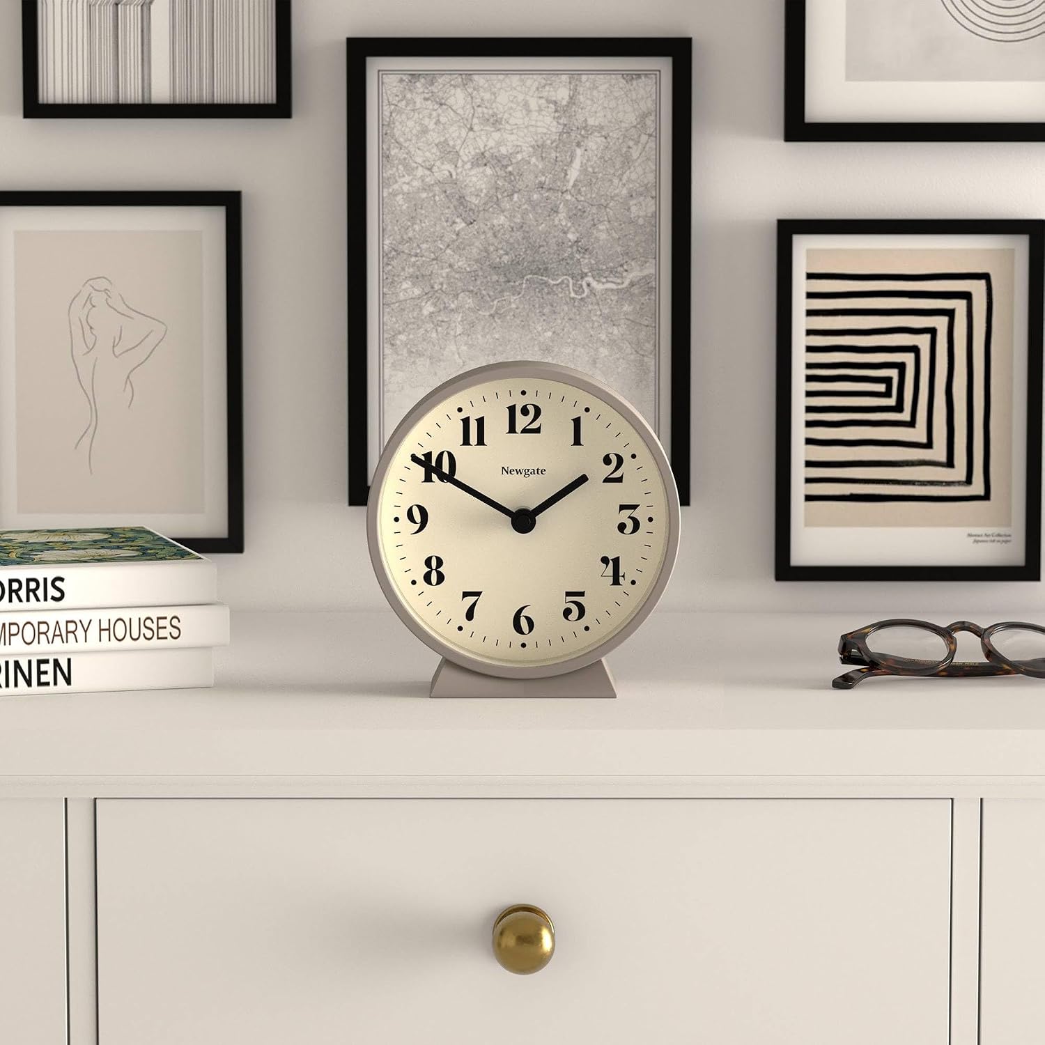 NEWGATE® Theatre Mantel Clock | Modern Classic Round Design | Stone | Contemporary Style for Desk, Table, Shelf or