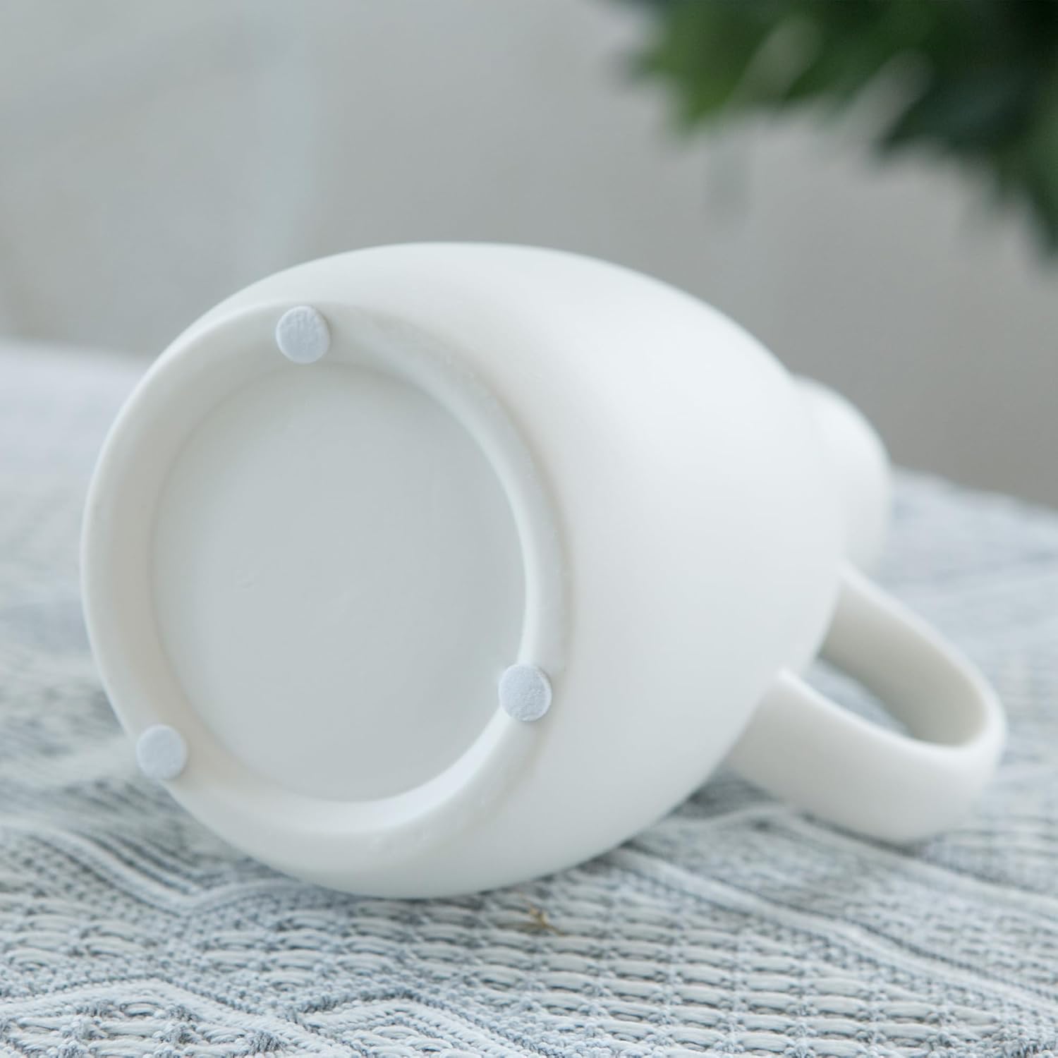 Ceramic Vase Set / White / Set of 2