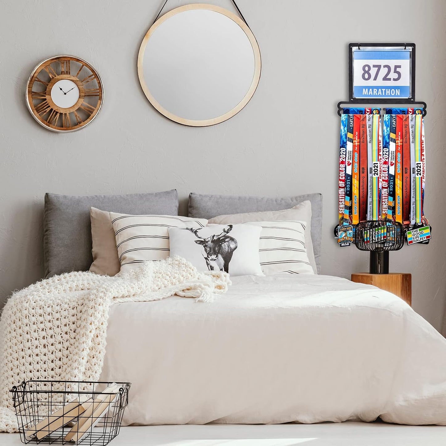 Race Medal and Bib Display Medal Hanger Running Bib Holder Wall Mounted Hanging Rack Stands Gifts for Runners